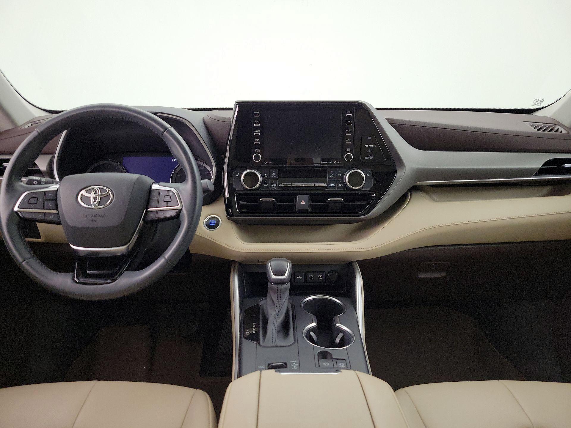 Thumbnail: 2021 Toyota Highlander - 9