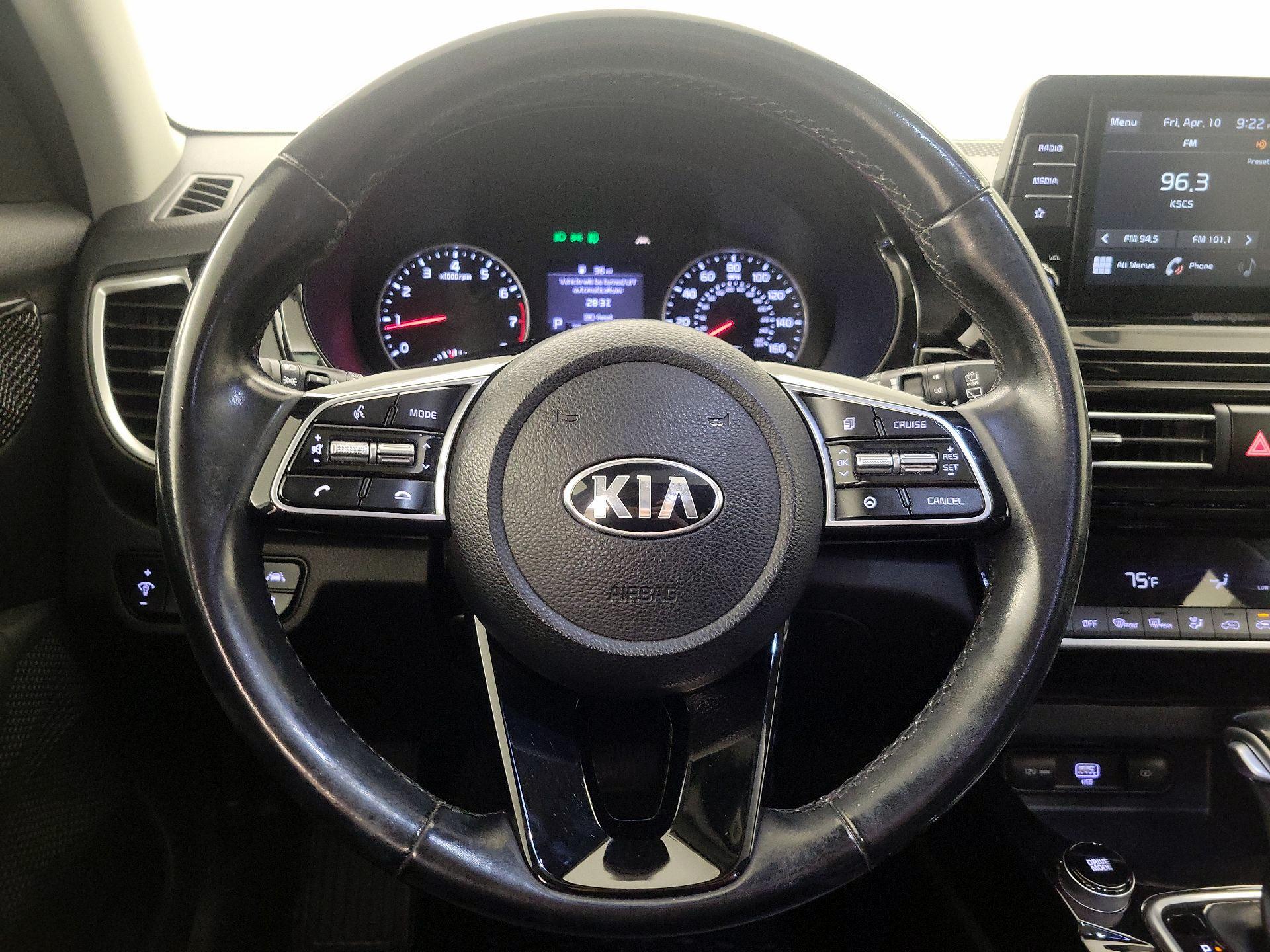 Thumbnail: 2021 Kia Seltos - 10