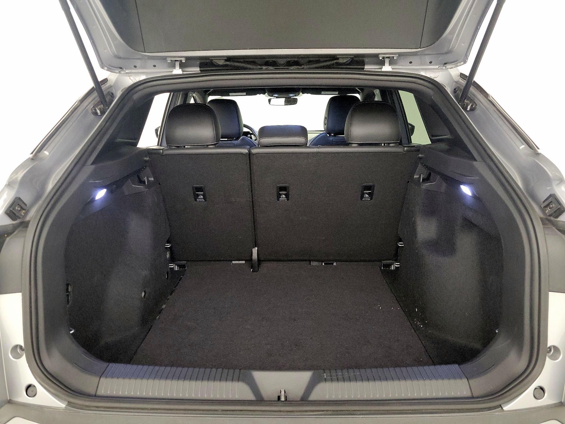 Thumbnail: 2023 Volkswagen ID.4 - 20