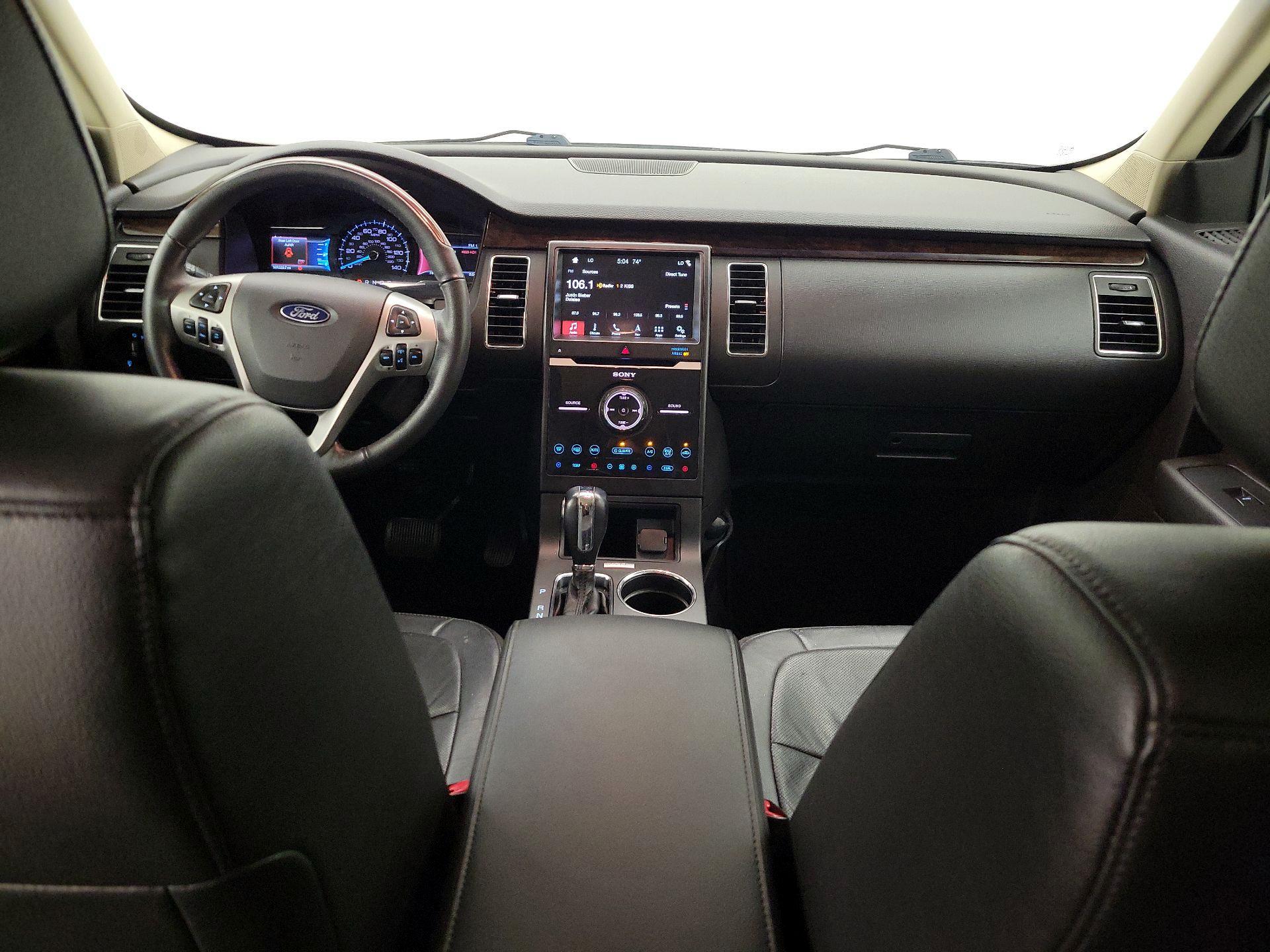 Thumbnail: 2019 Ford Flex - 9