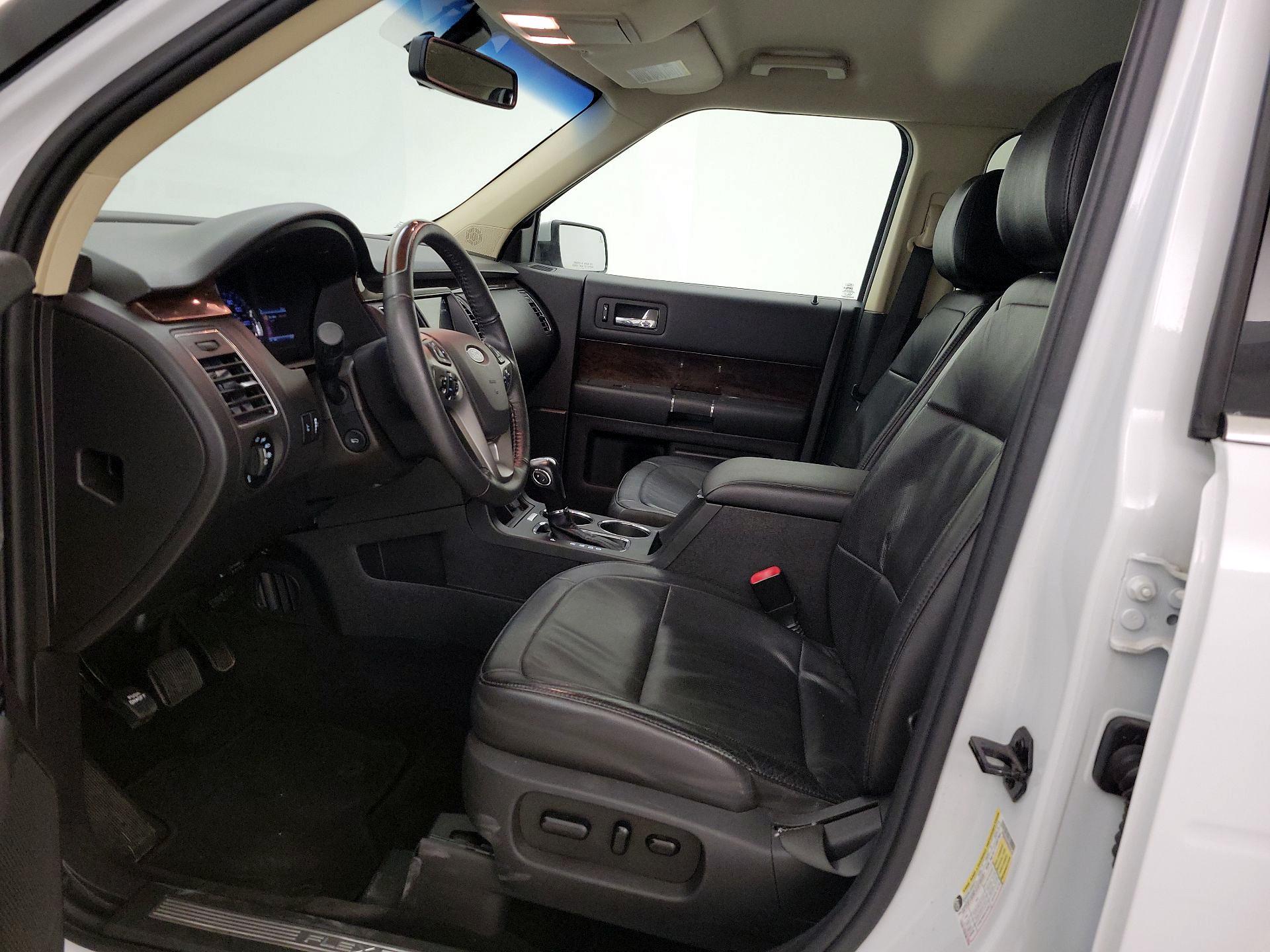 Thumbnail: 2019 Ford Flex - 11