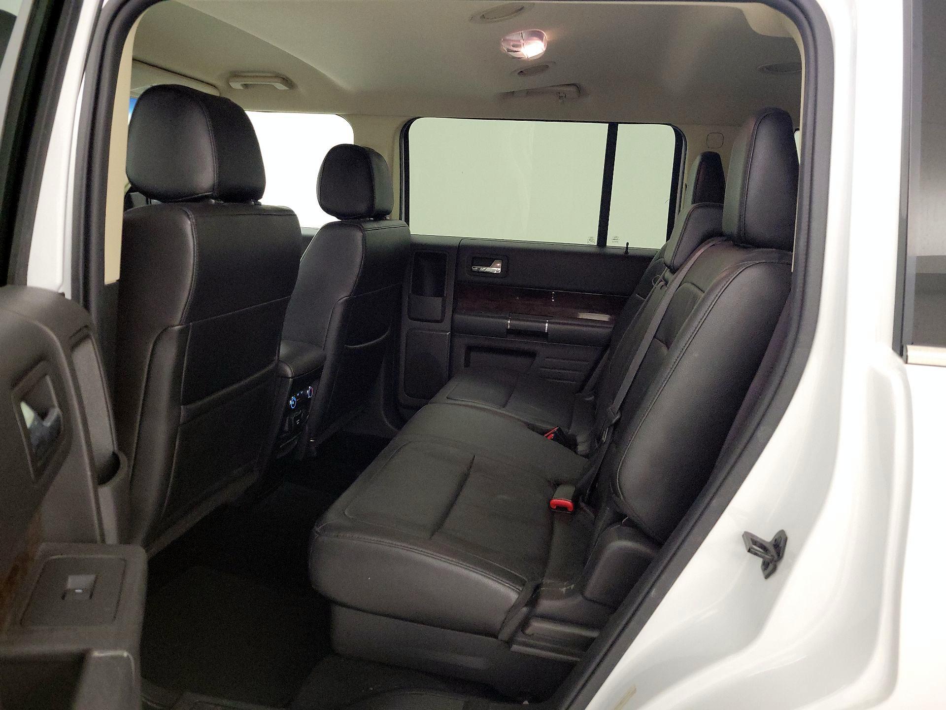 Thumbnail: 2019 Ford Flex - 17