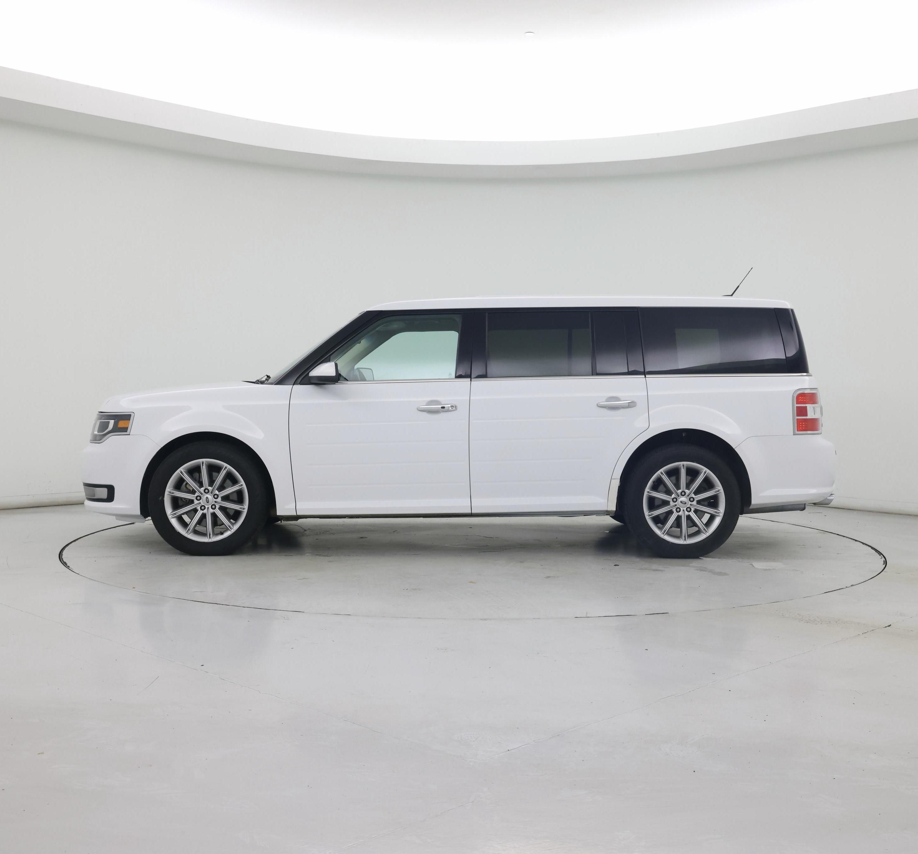 Thumbnail: 2019 Ford Flex - 3
