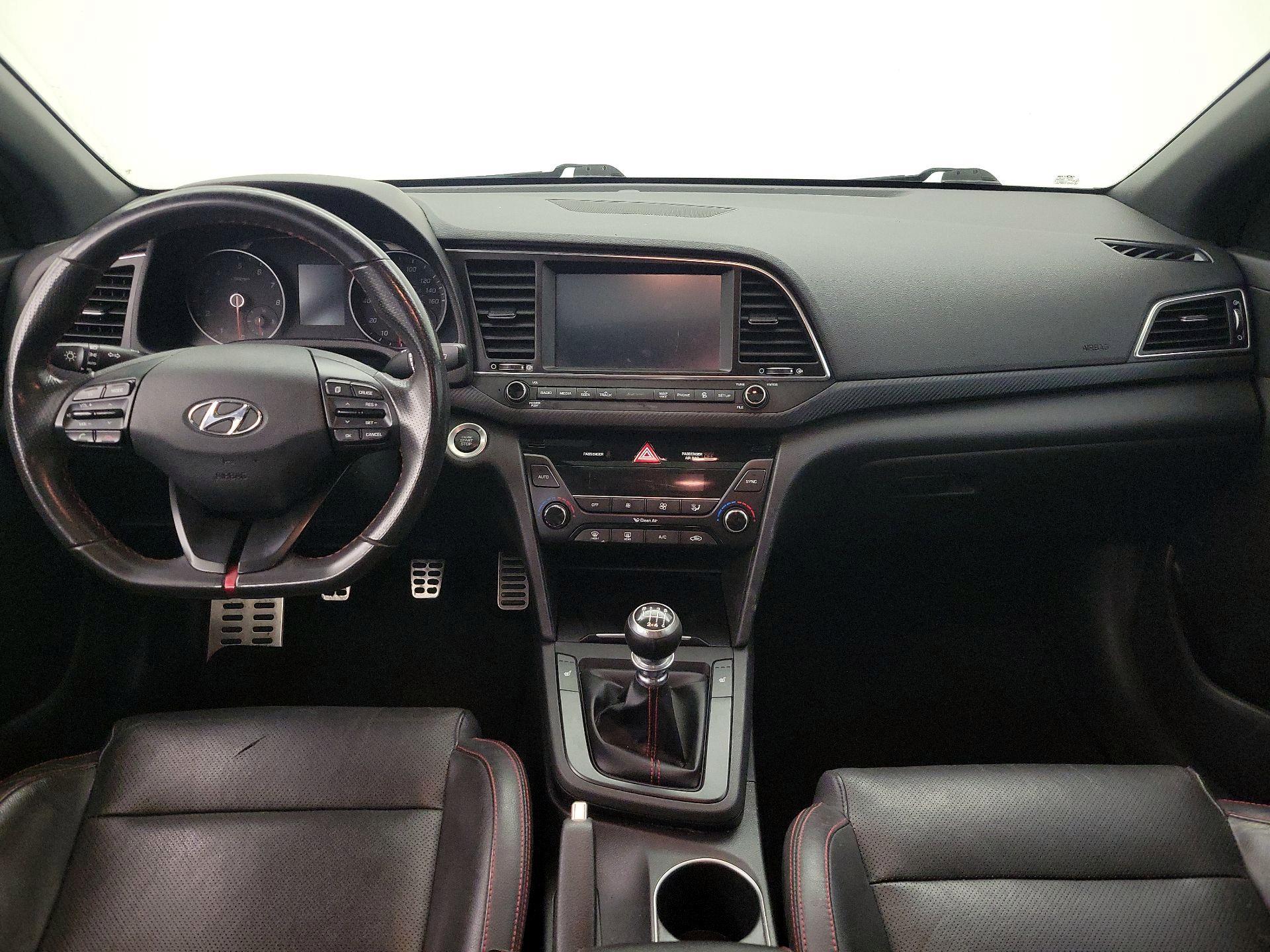 Thumbnail: 2018 Hyundai Elantra - 9