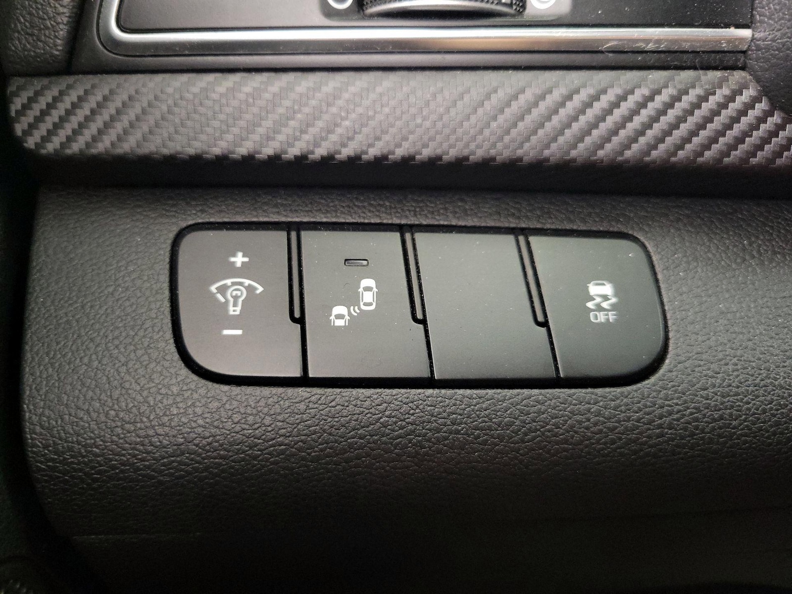 2018 Hyundai Elantra Sport - Photo 14