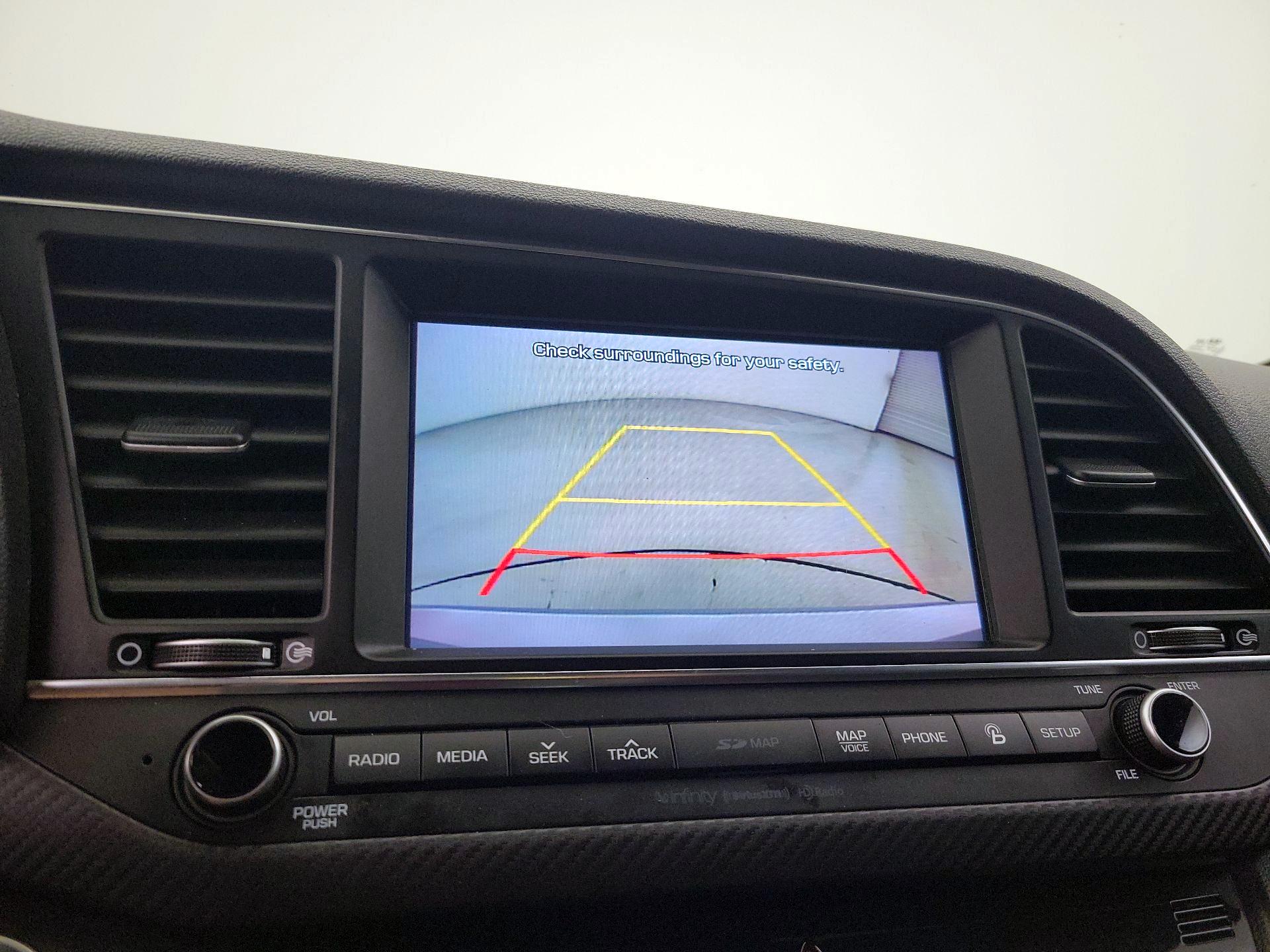 Thumbnail: 2018 Hyundai Elantra - 14