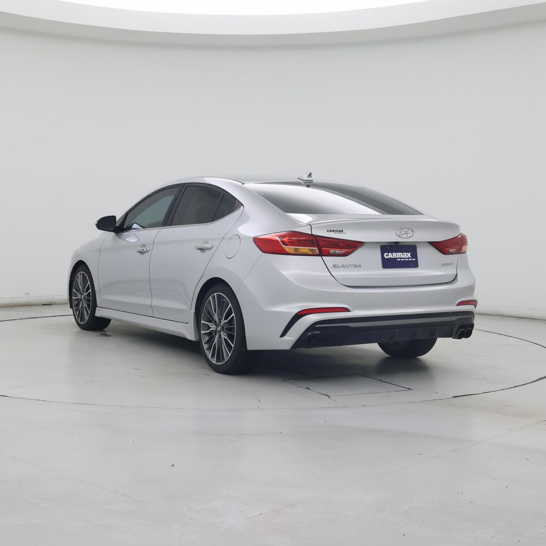 Thumbnail: 2018 Hyundai Elantra - 2