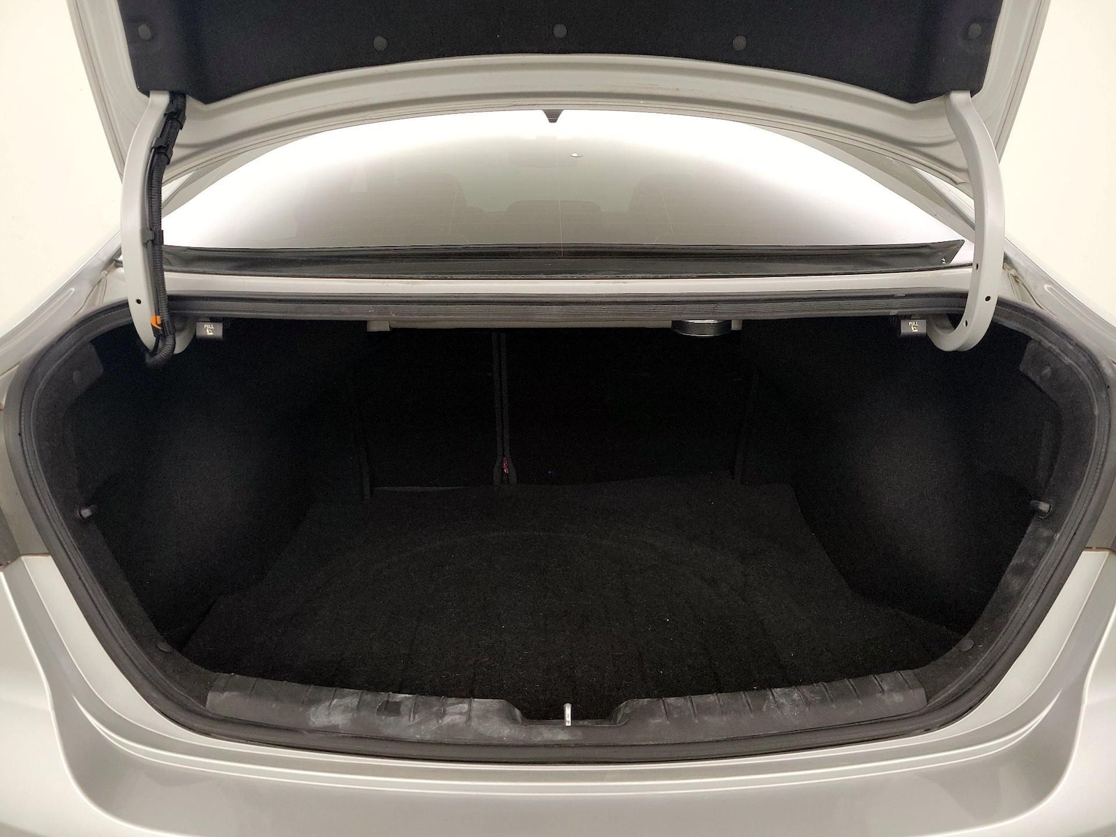 2018 Hyundai Elantra Sport - Photo 21