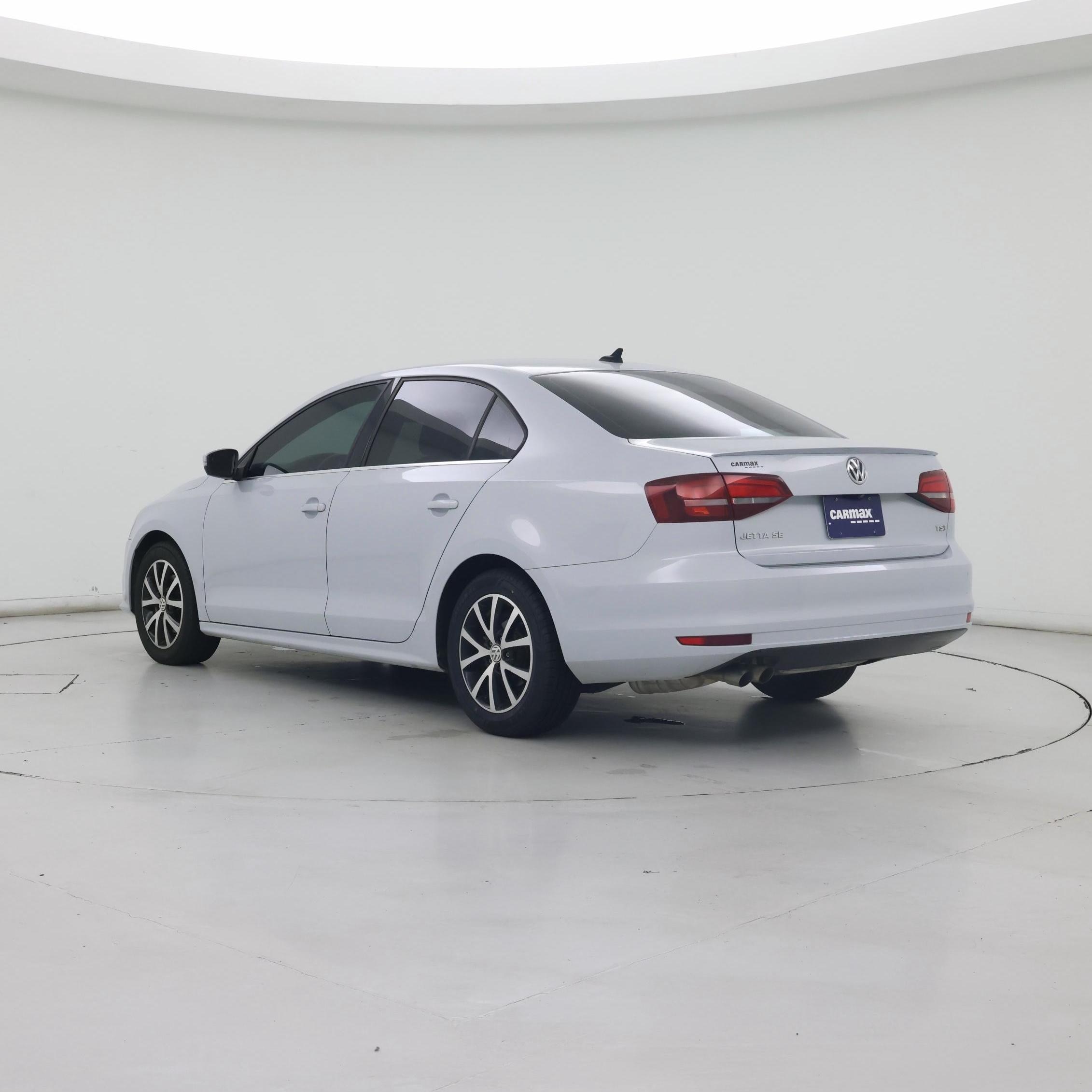 Thumbnail: 2017 Volkswagen Jetta - 2