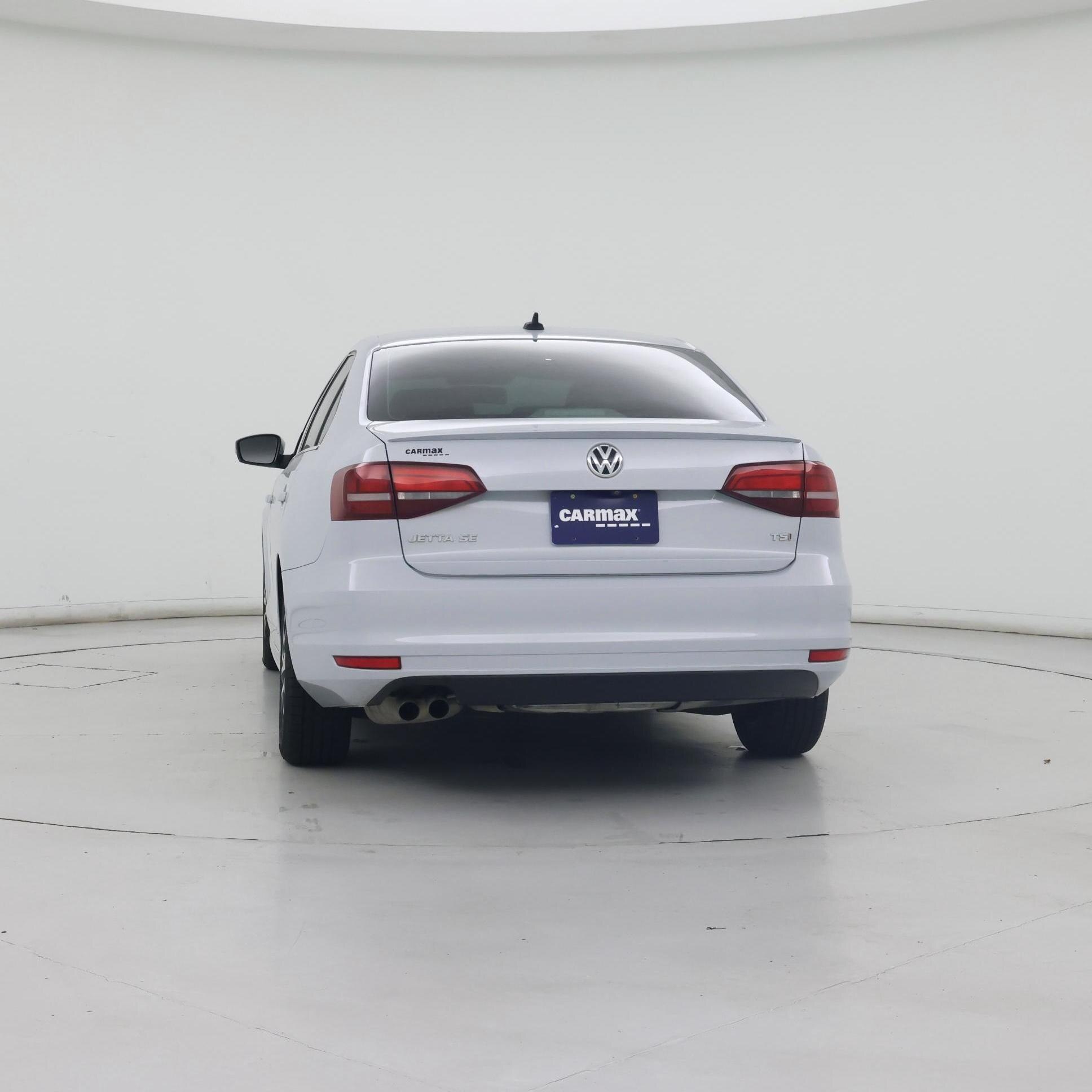 Thumbnail: 2017 Volkswagen Jetta - 6