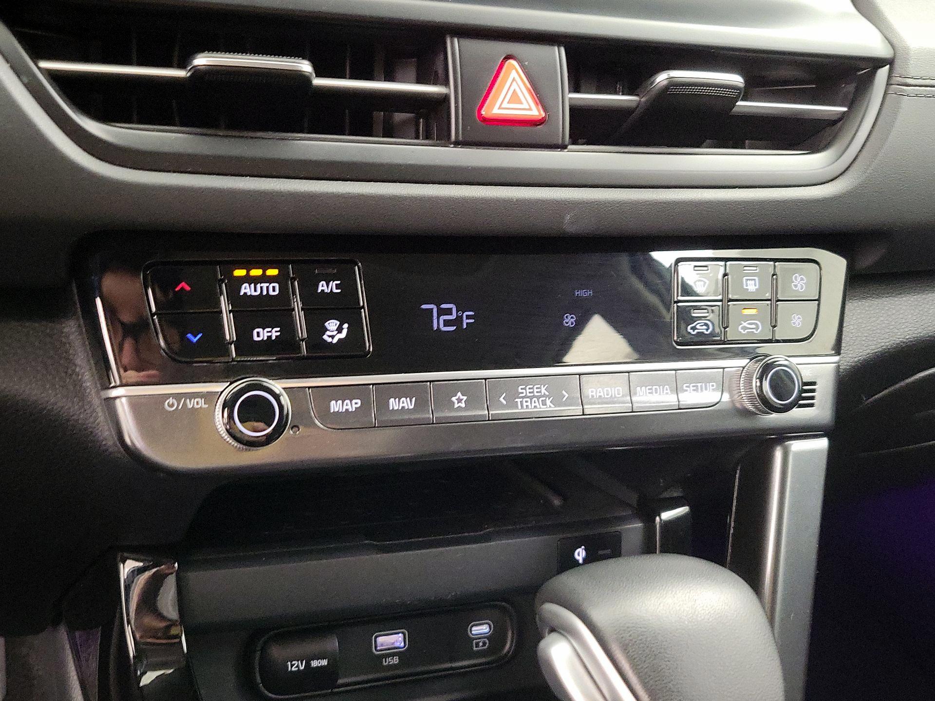 Thumbnail: 2024 Kia Seltos - 17