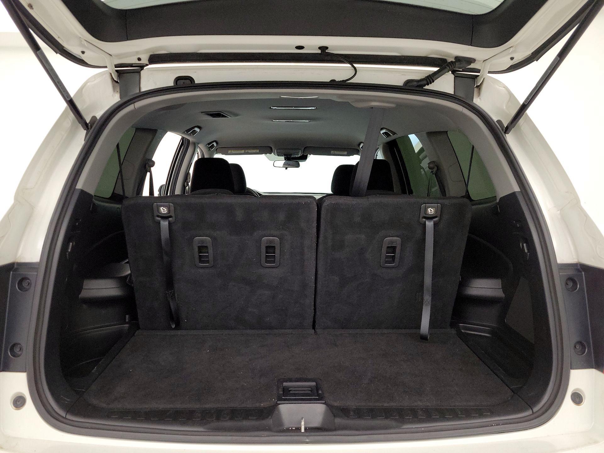 Thumbnail: 2019 Honda Pilot - 20