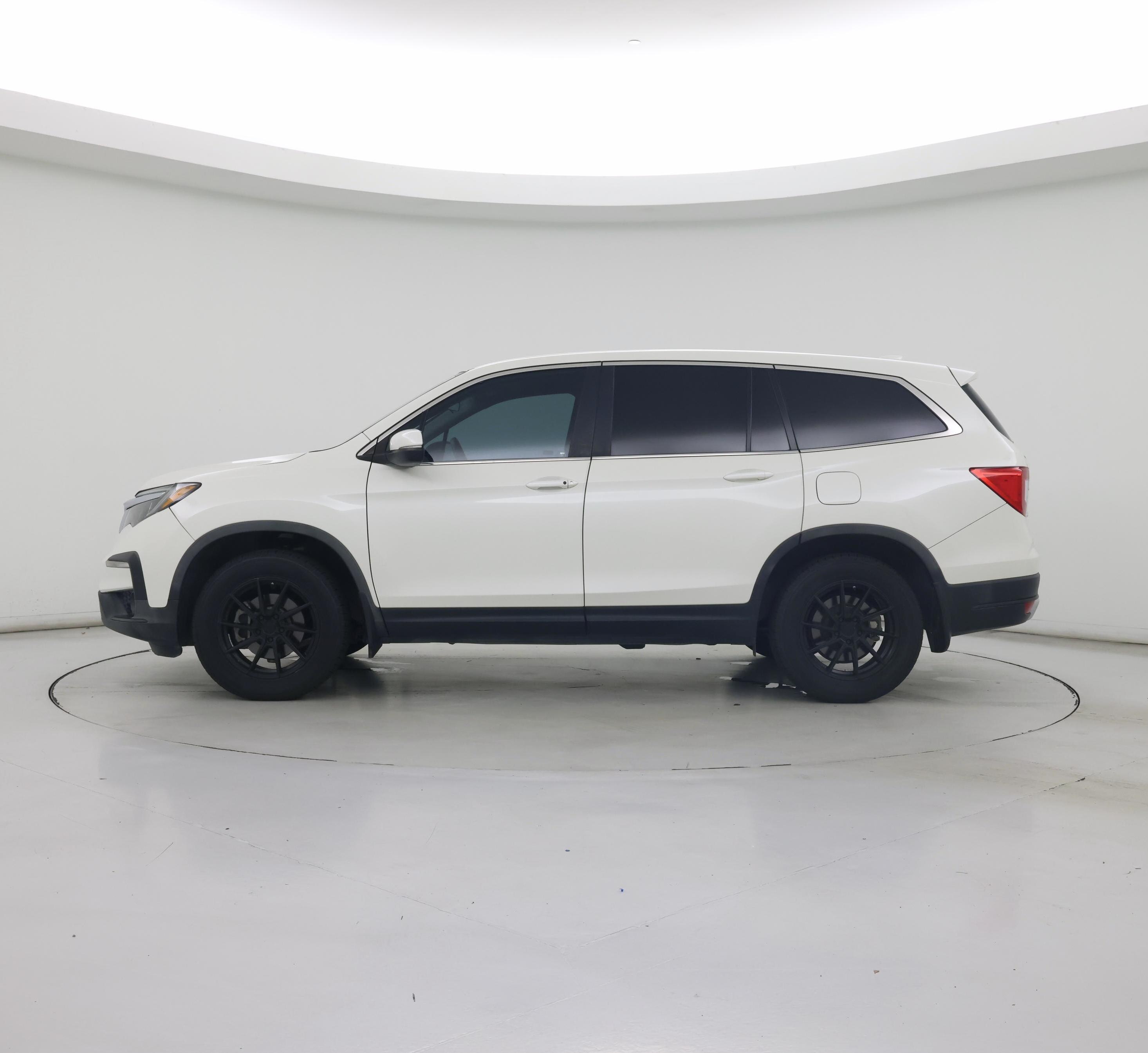 Thumbnail: 2019 Honda Pilot - 3