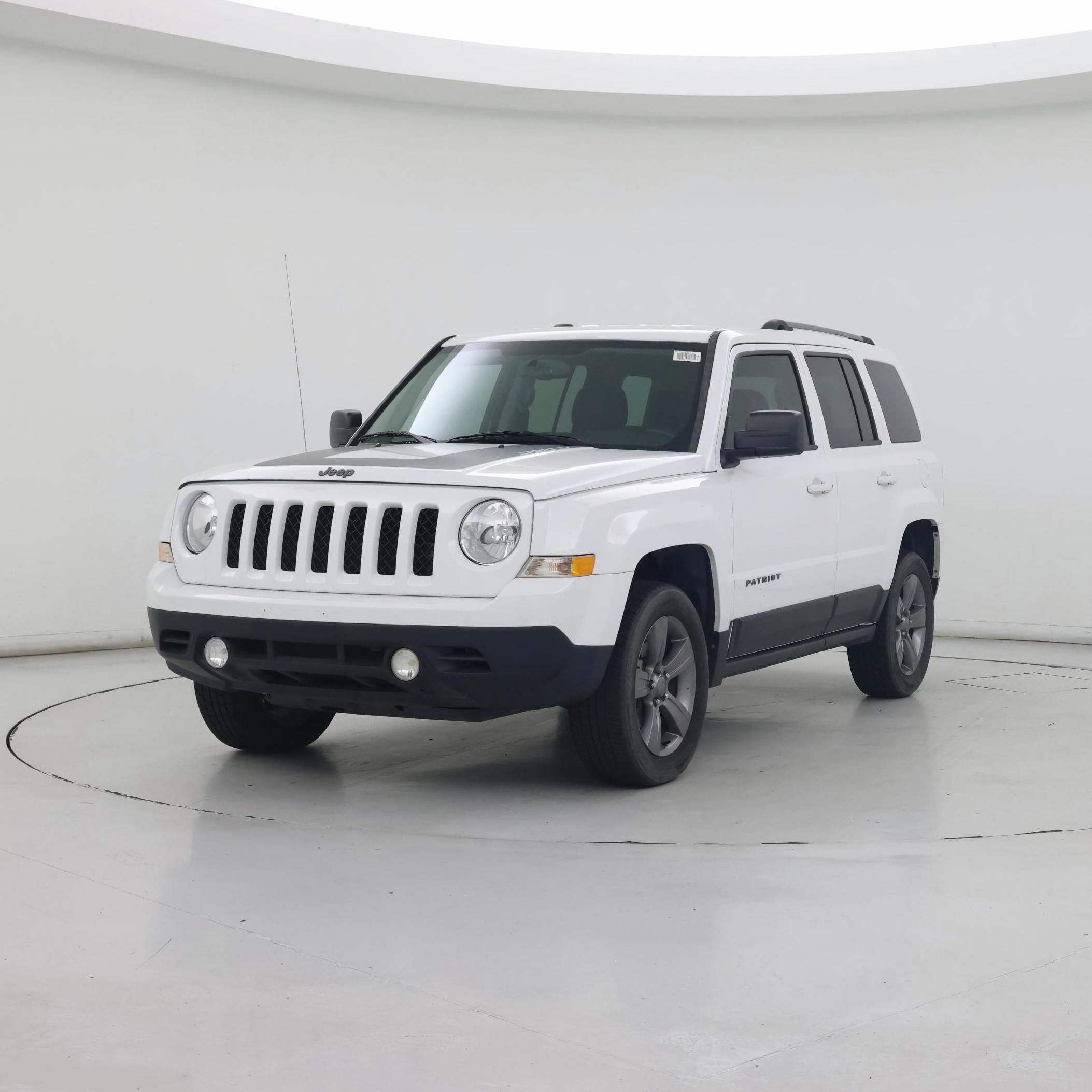 Thumbnail: 2016 Jeep Patriot - 4