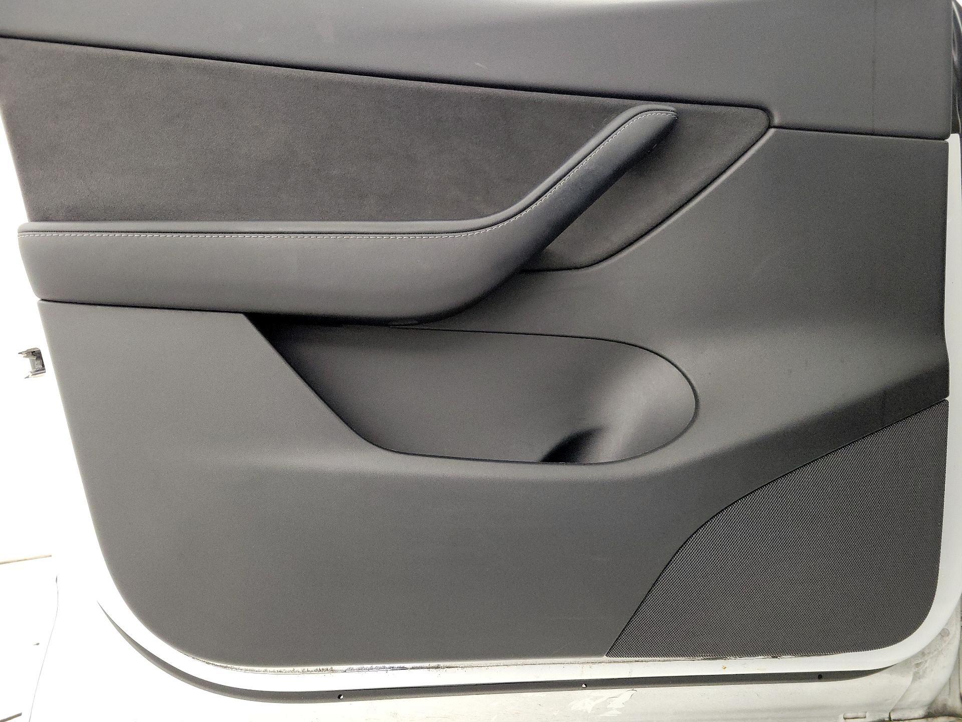 Thumbnail: 2021 Tesla Model Y - 12