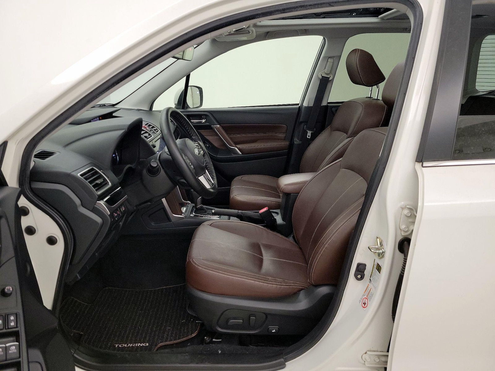 2017 Subaru Forester Touring - Photo 12
