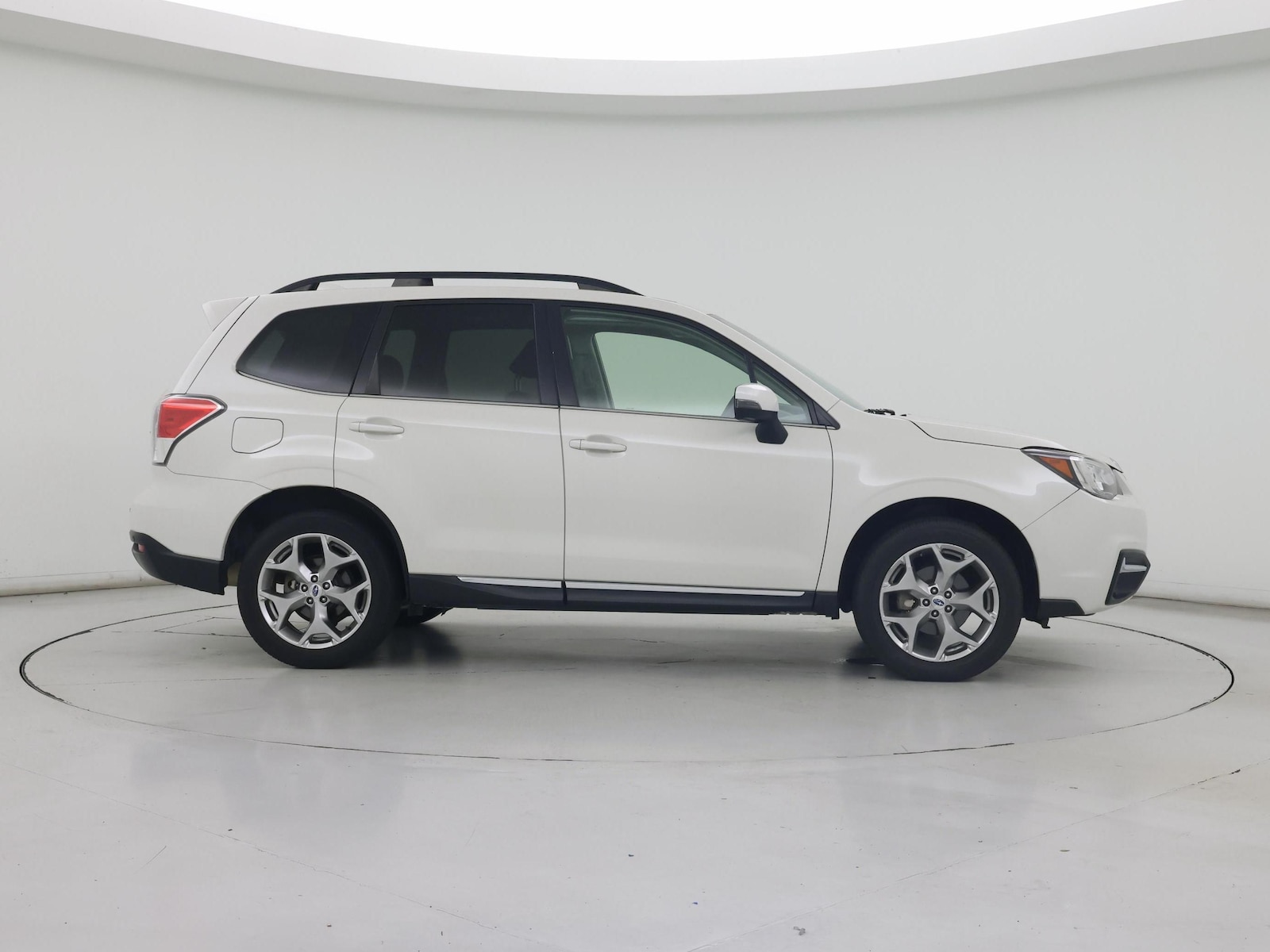 2017 Subaru Forester Touring - Photo 8
