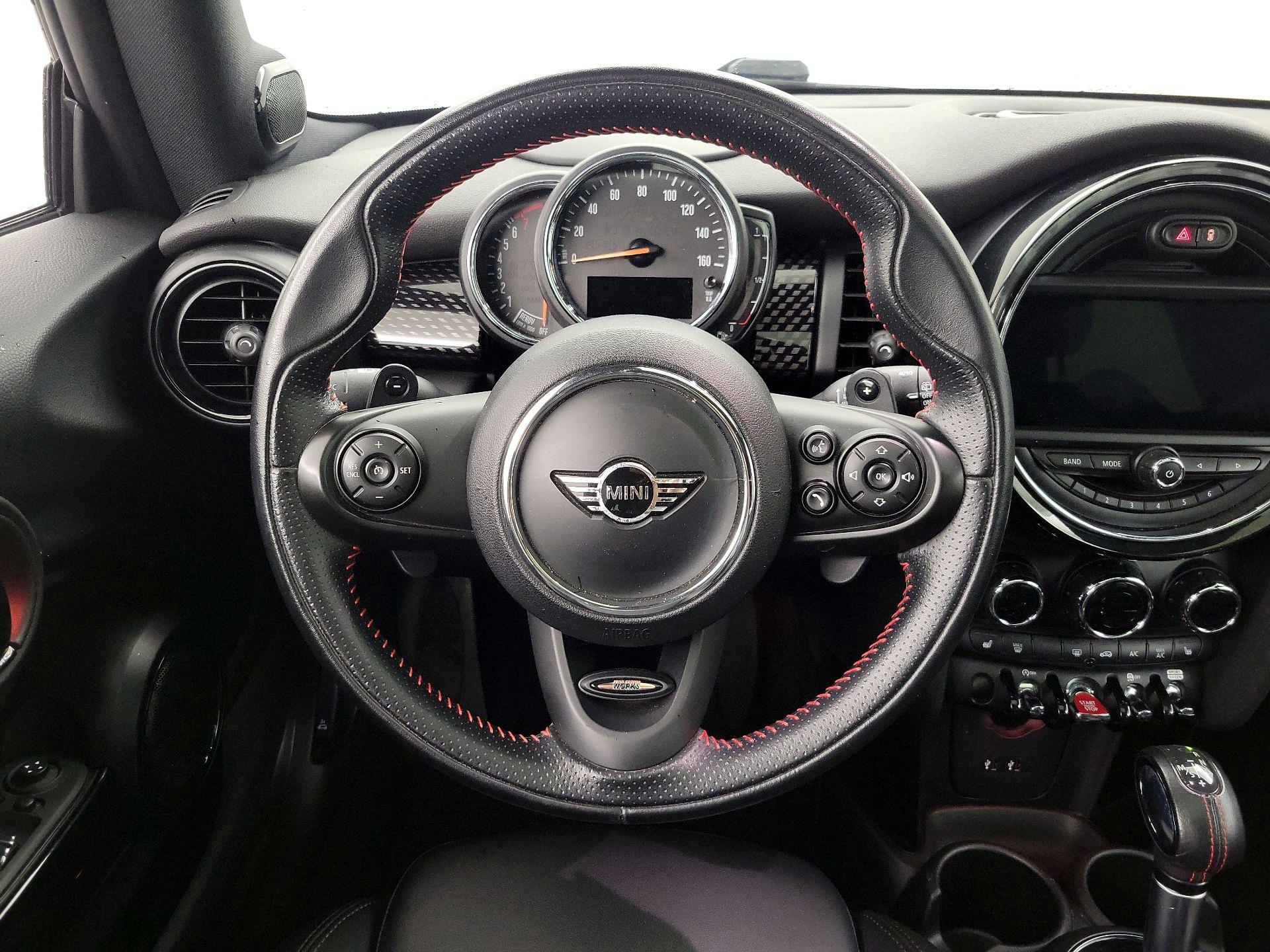 Thumbnail: 2019 MINI Cooper Hardtop - 10