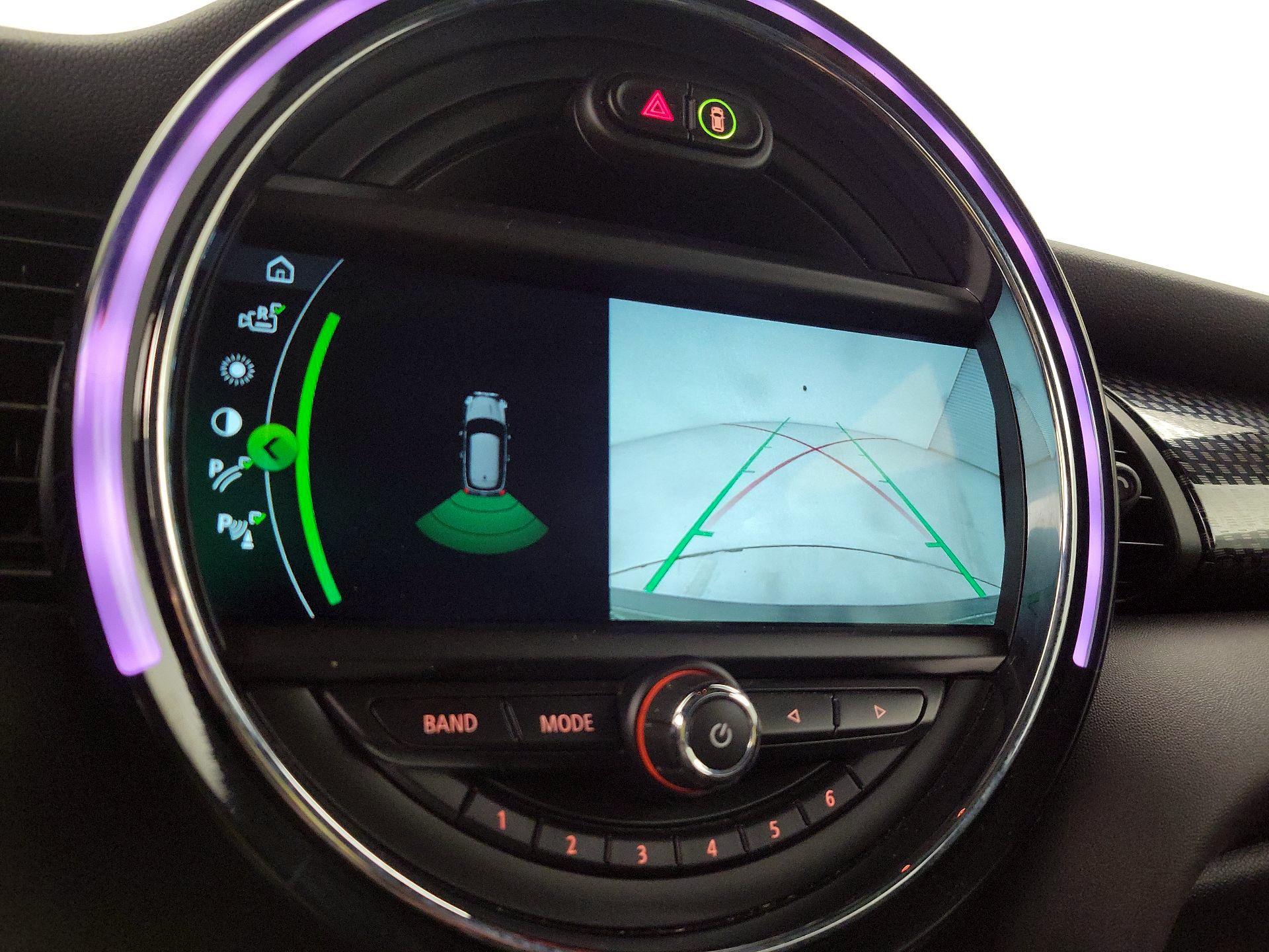 Thumbnail: 2019 MINI Cooper Hardtop - 14