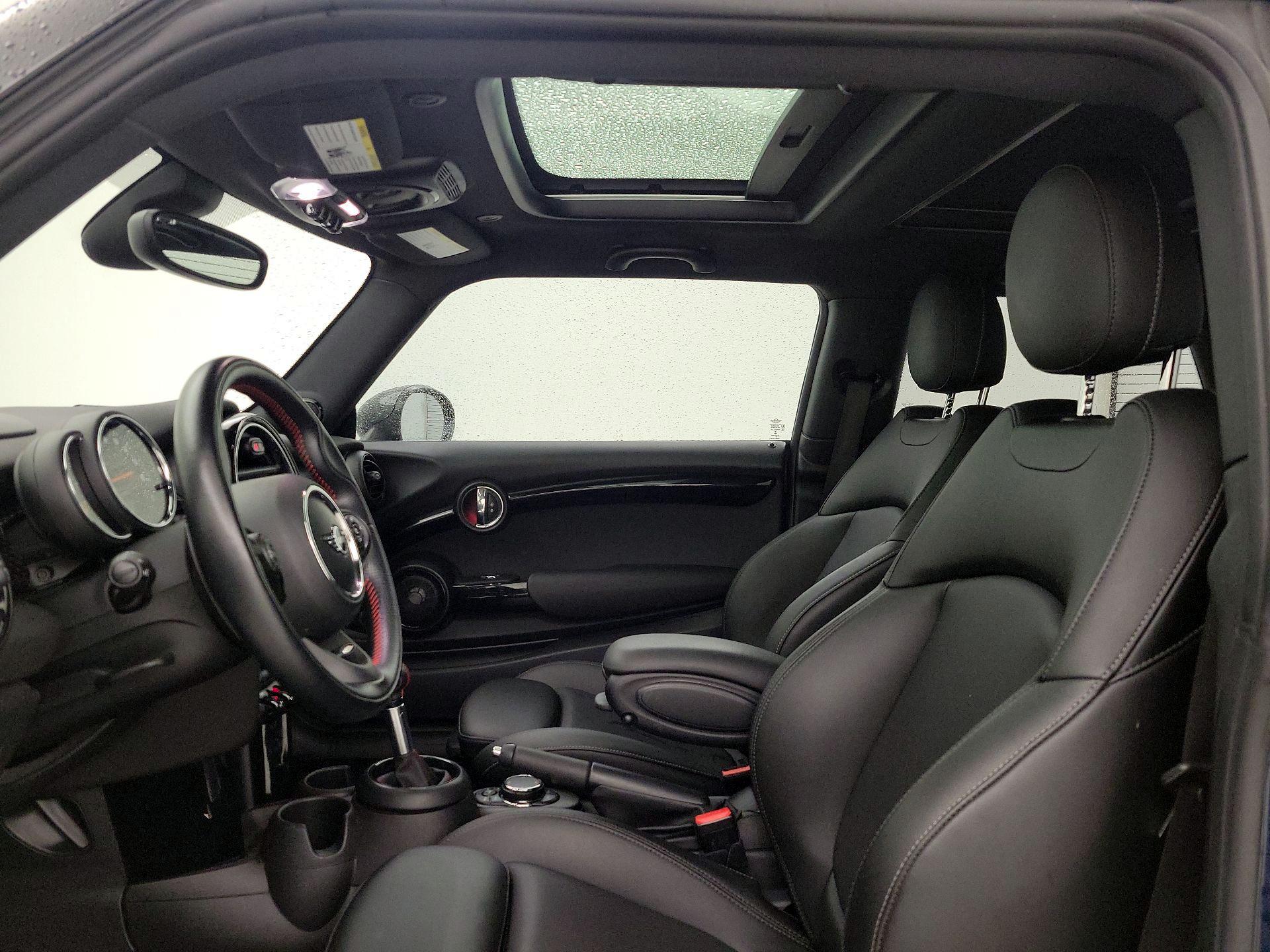 Thumbnail: 2019 MINI Cooper Hardtop - 19