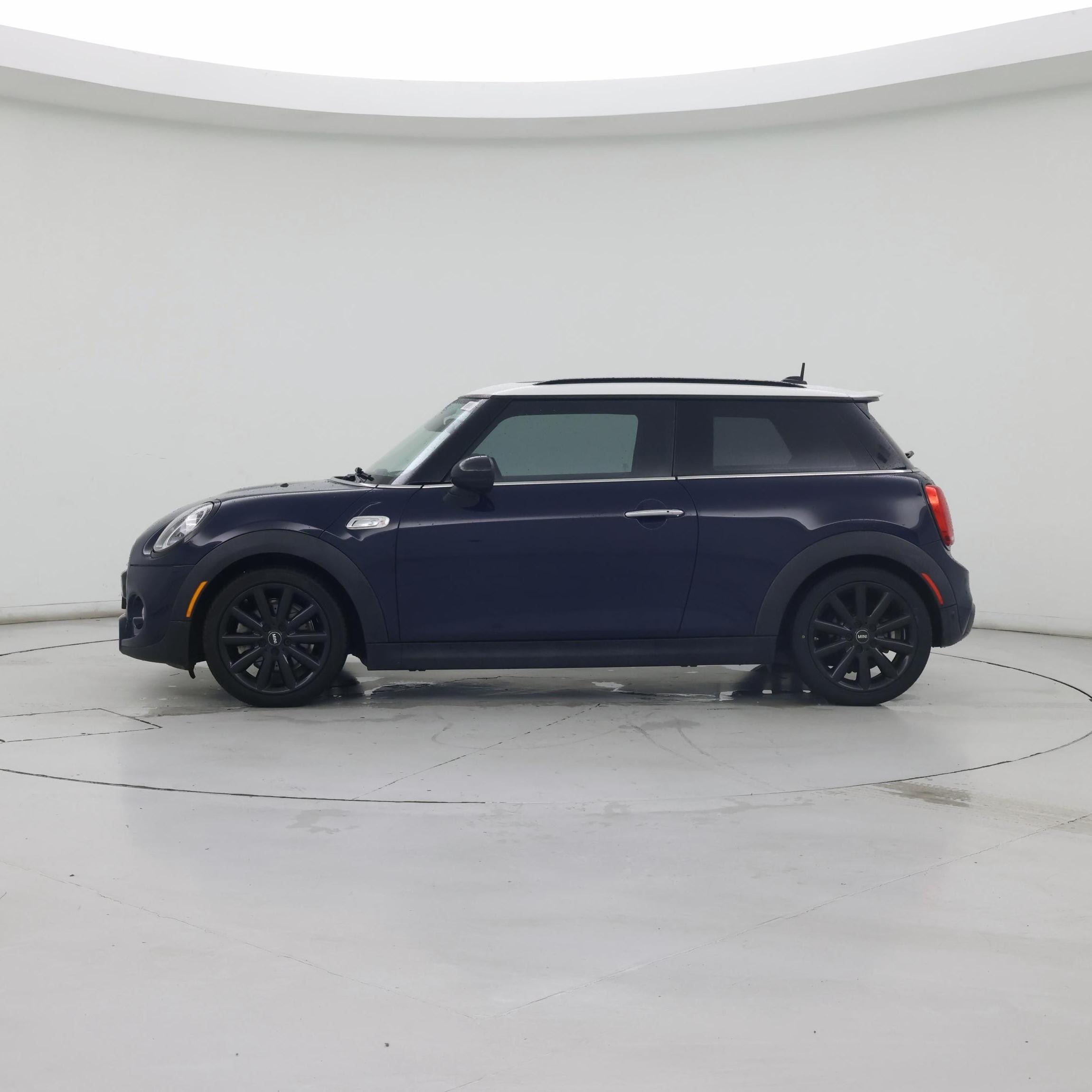 Thumbnail: 2019 MINI Cooper Hardtop - 3