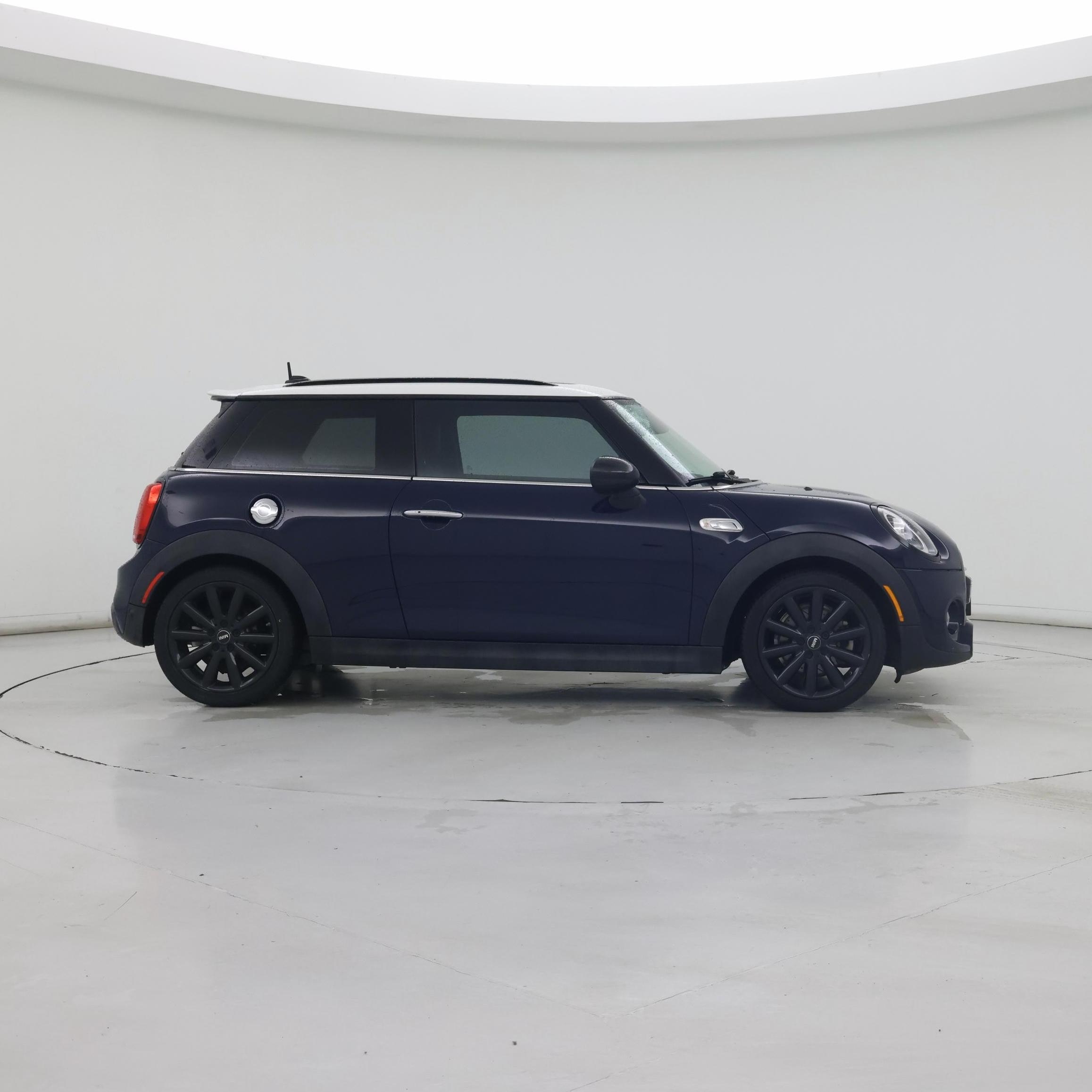Thumbnail: 2019 MINI Cooper Hardtop - 7
