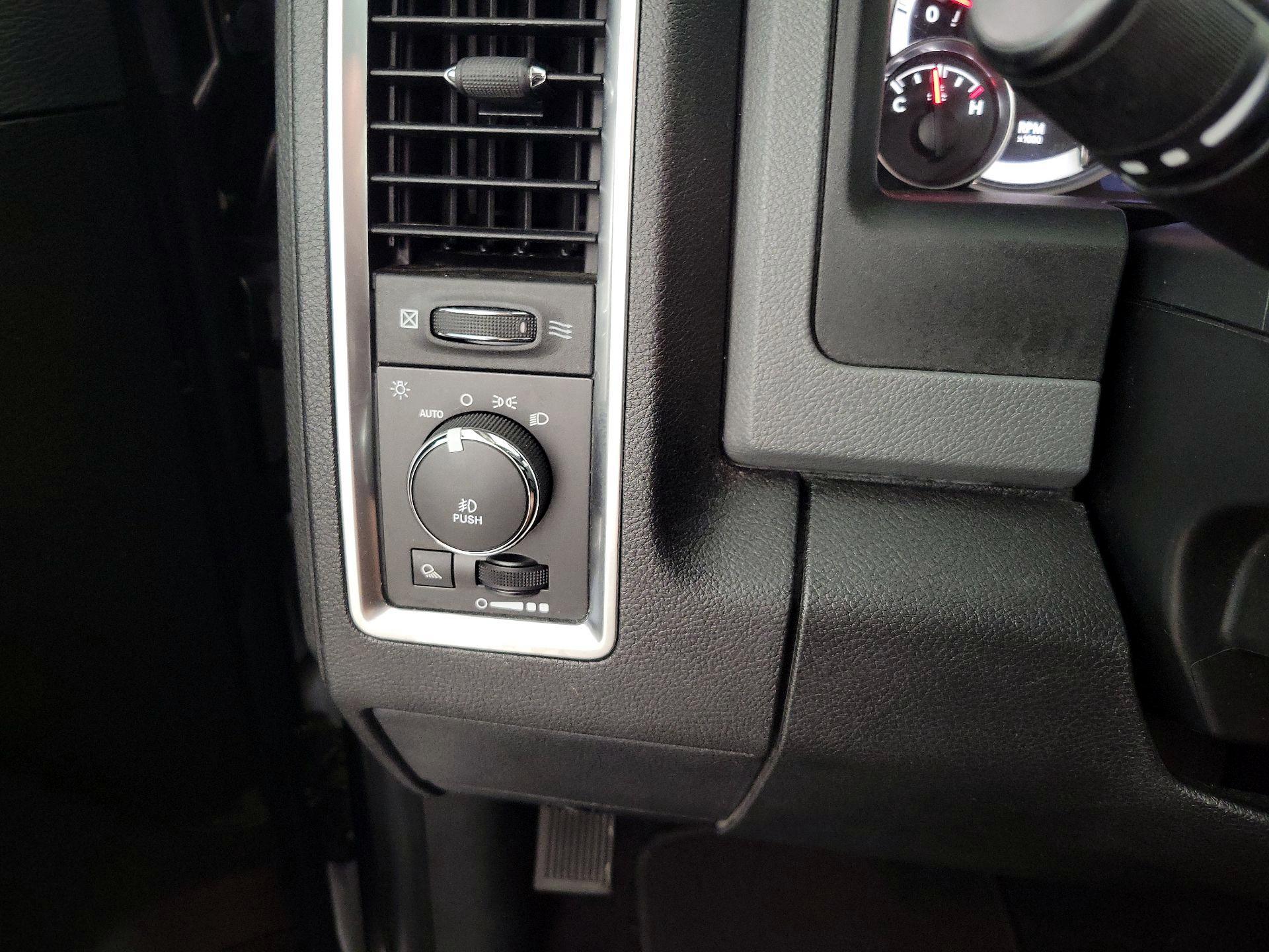 Thumbnail: 2017 RAM 1500 - 13