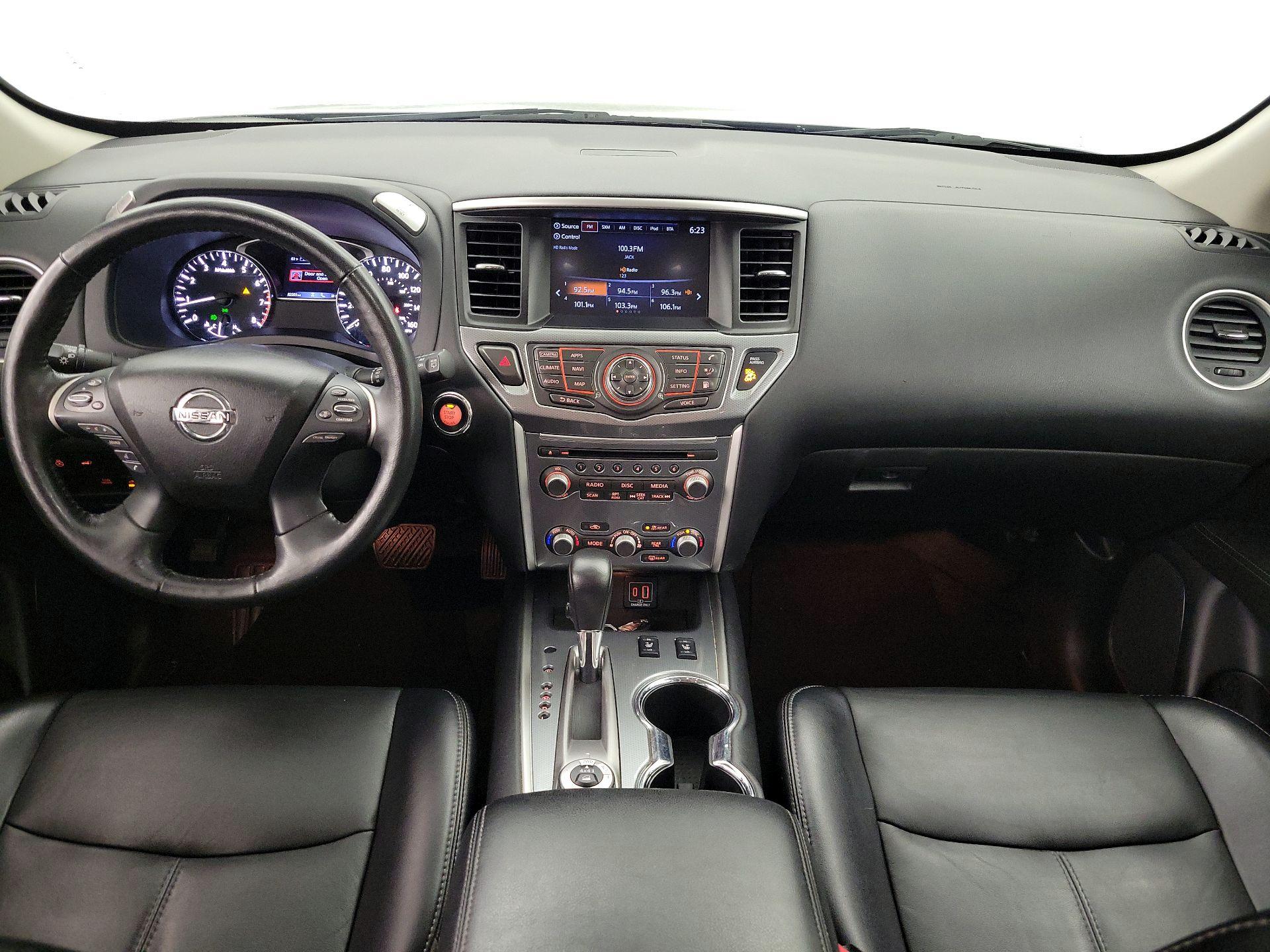 Thumbnail: 2020 Nissan Pathfinder - 9