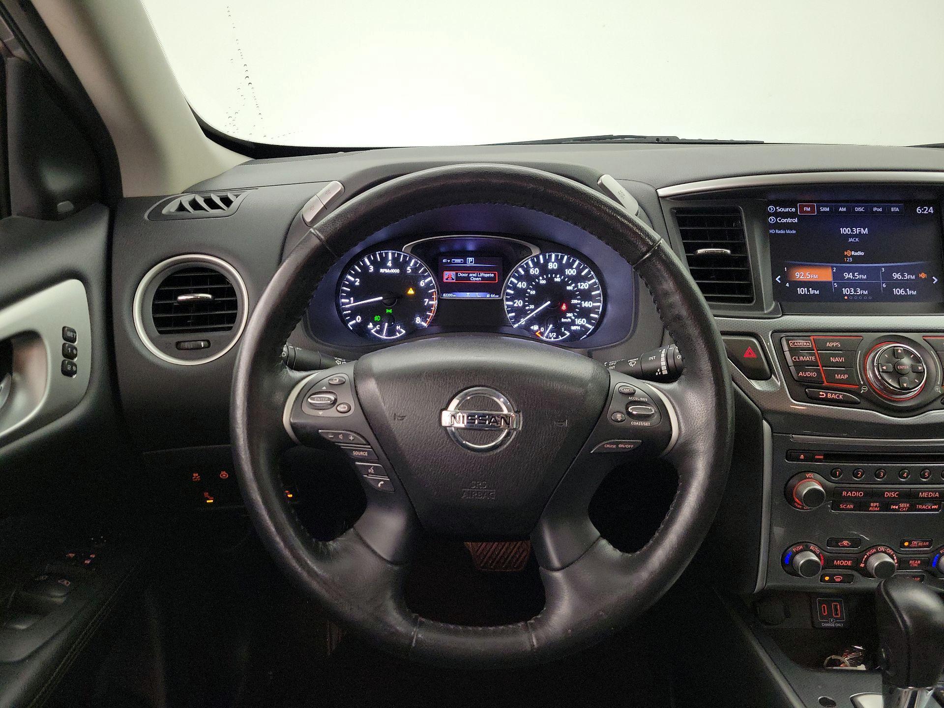Thumbnail: 2020 Nissan Pathfinder - 10