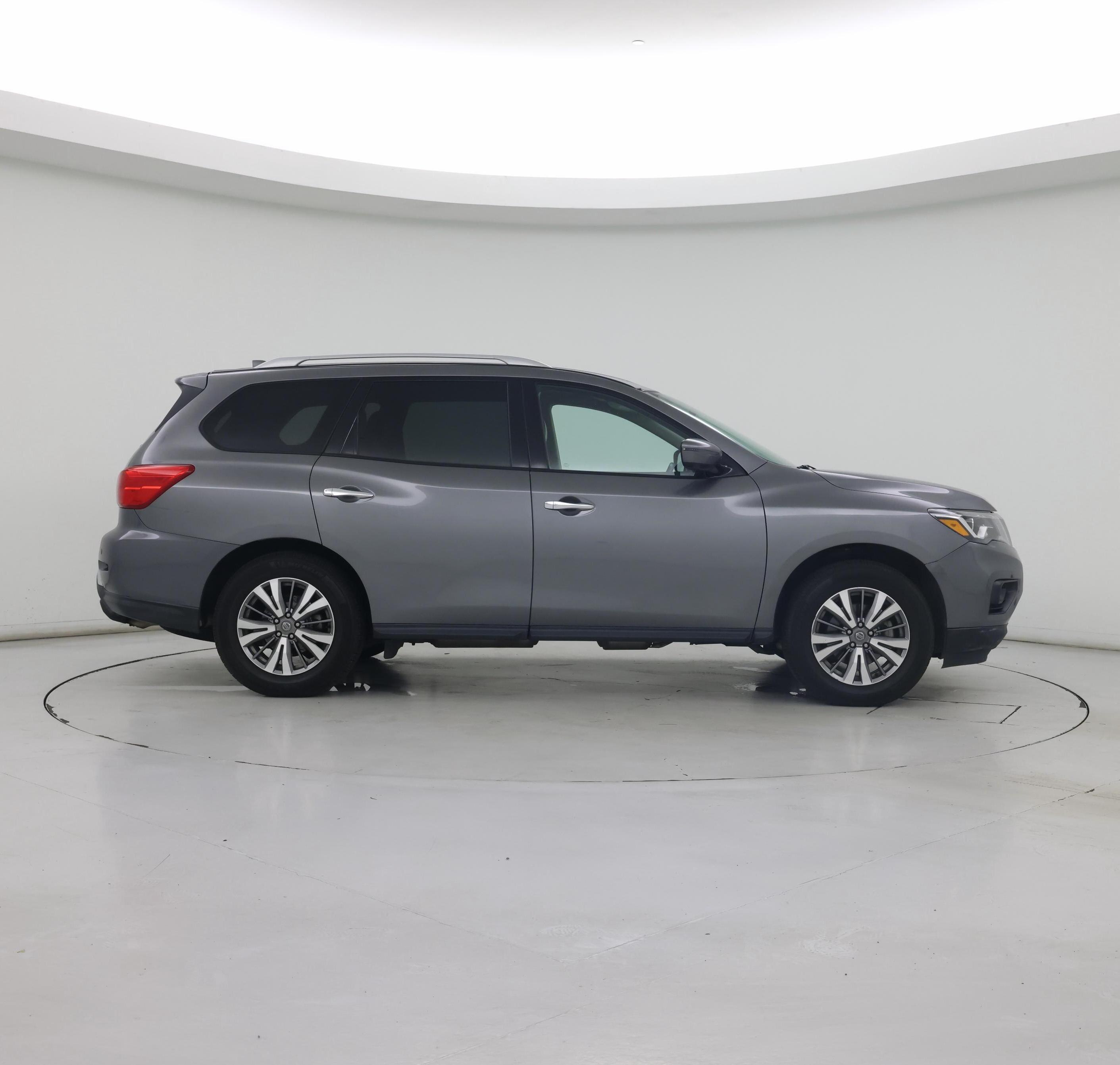Thumbnail: 2020 Nissan Pathfinder - 7