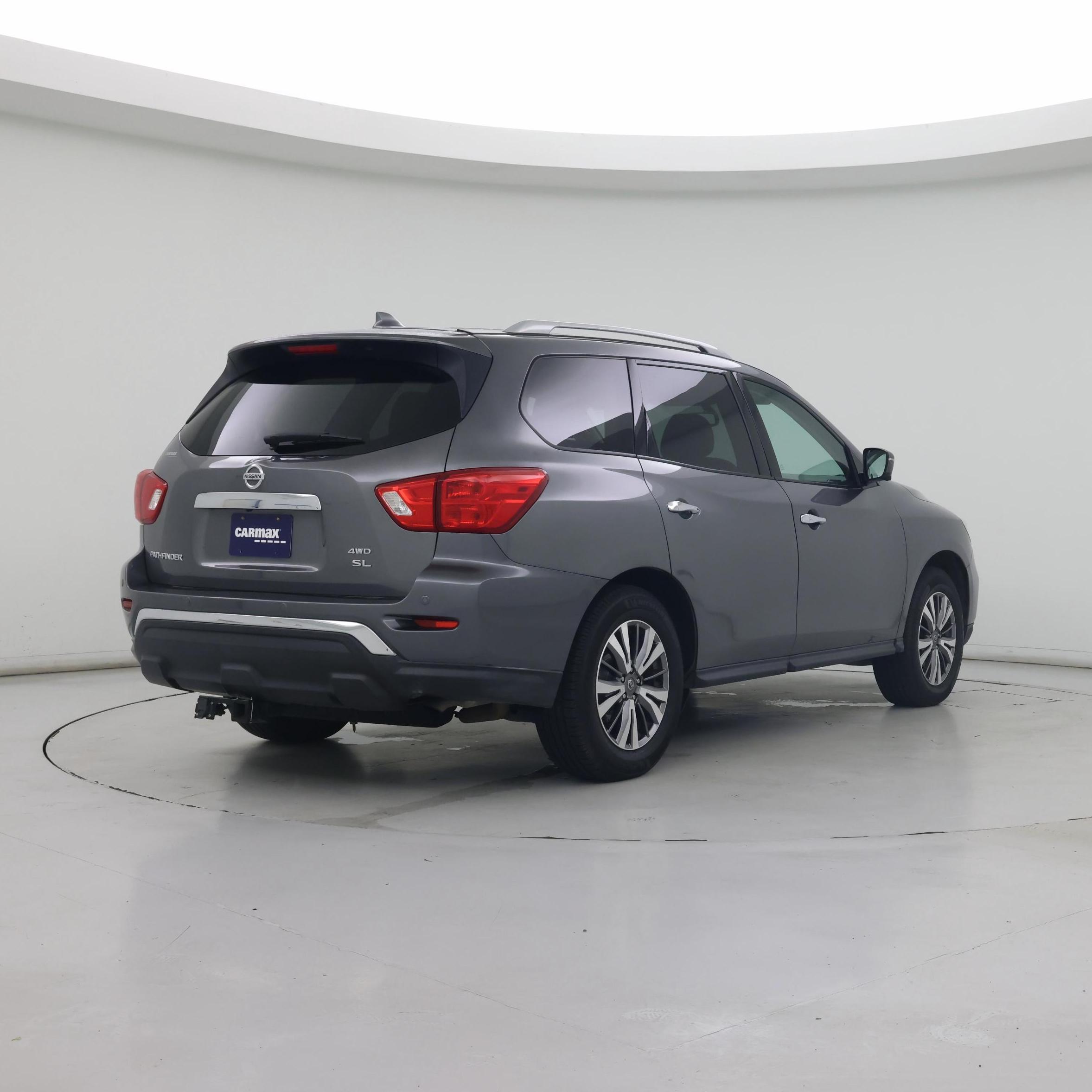Thumbnail: 2020 Nissan Pathfinder - 8