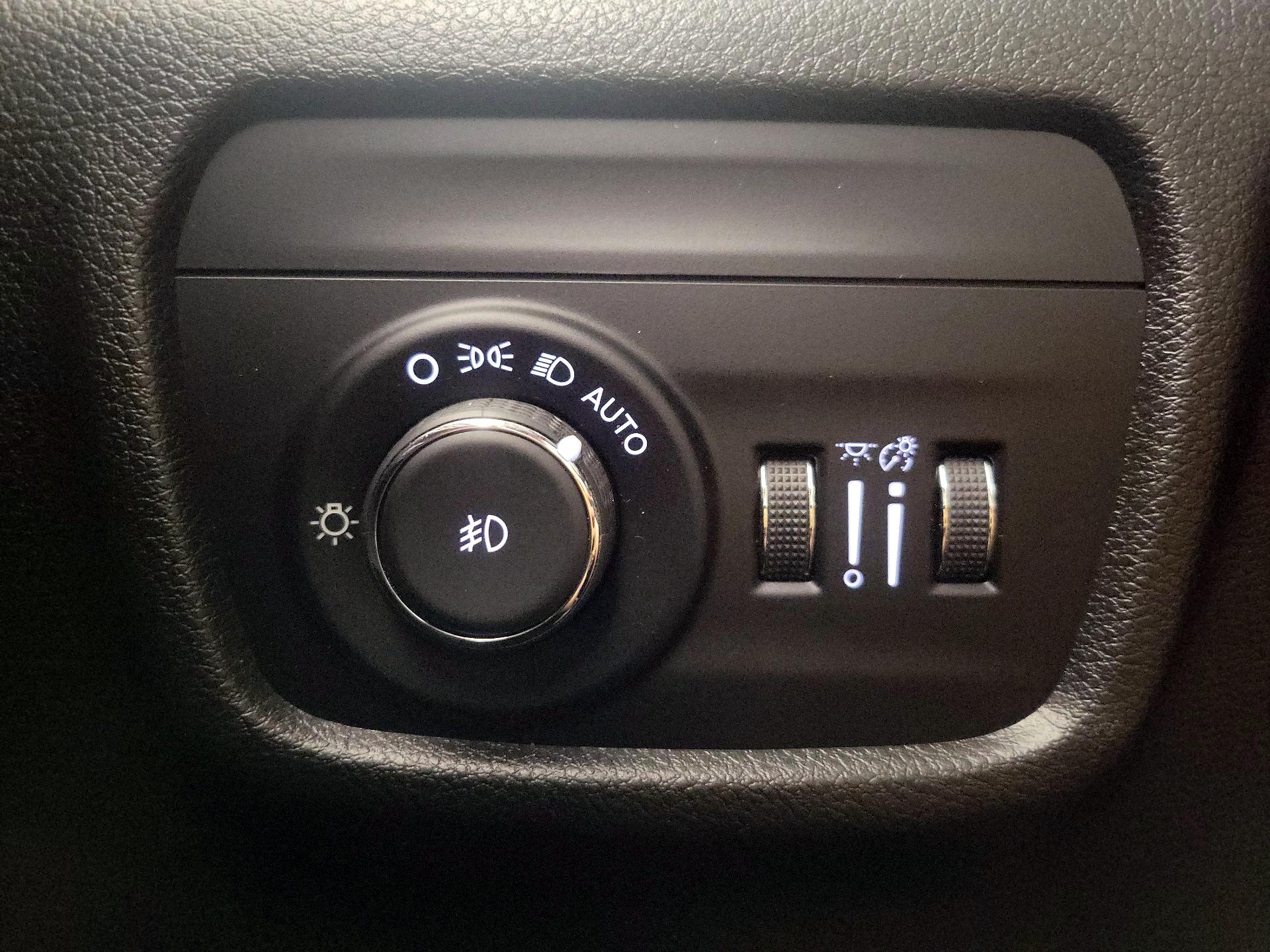 Thumbnail: 2023 Jeep Grand Cherokee - 13