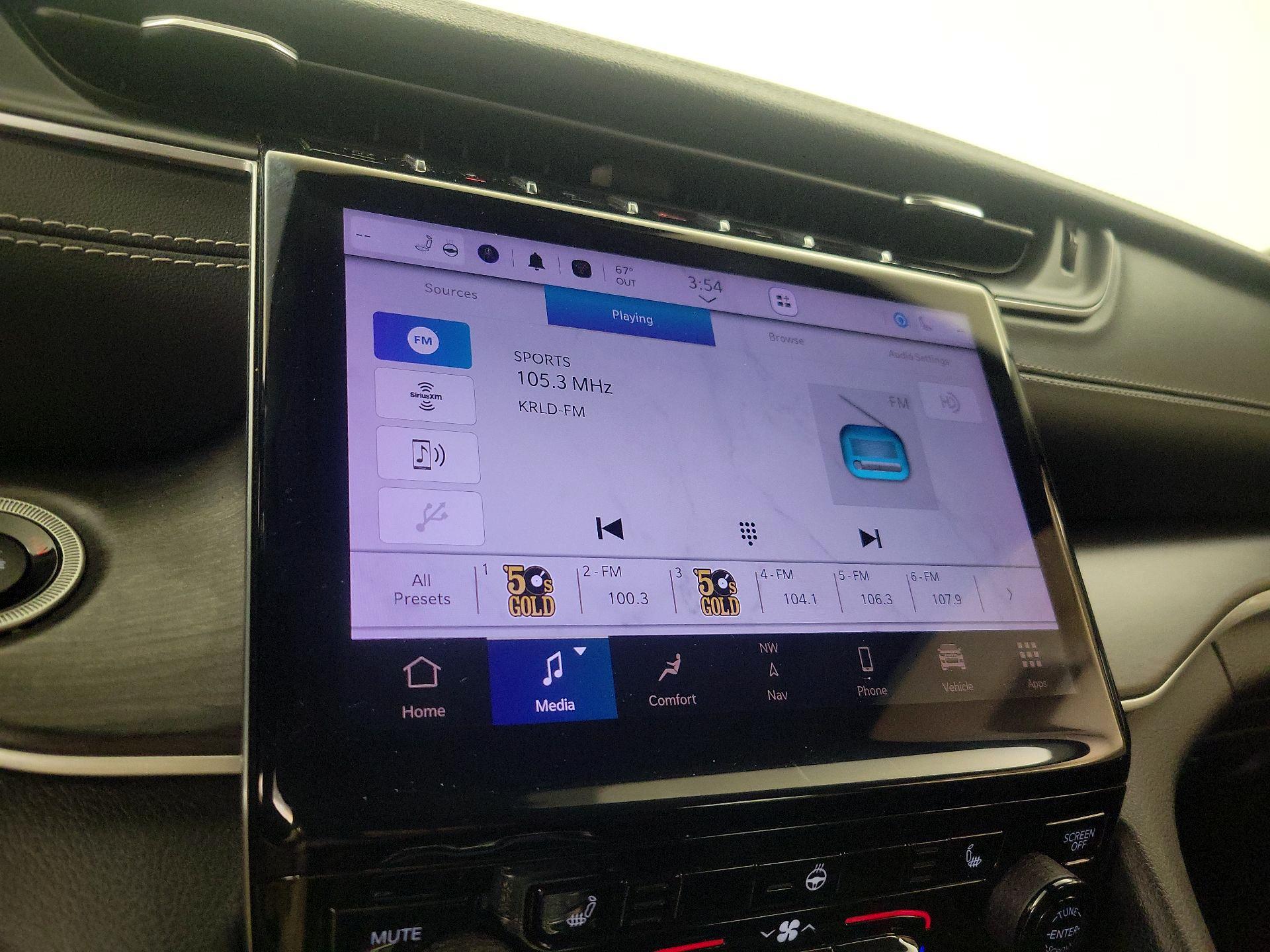 Thumbnail: 2023 Jeep Grand Cherokee - 15