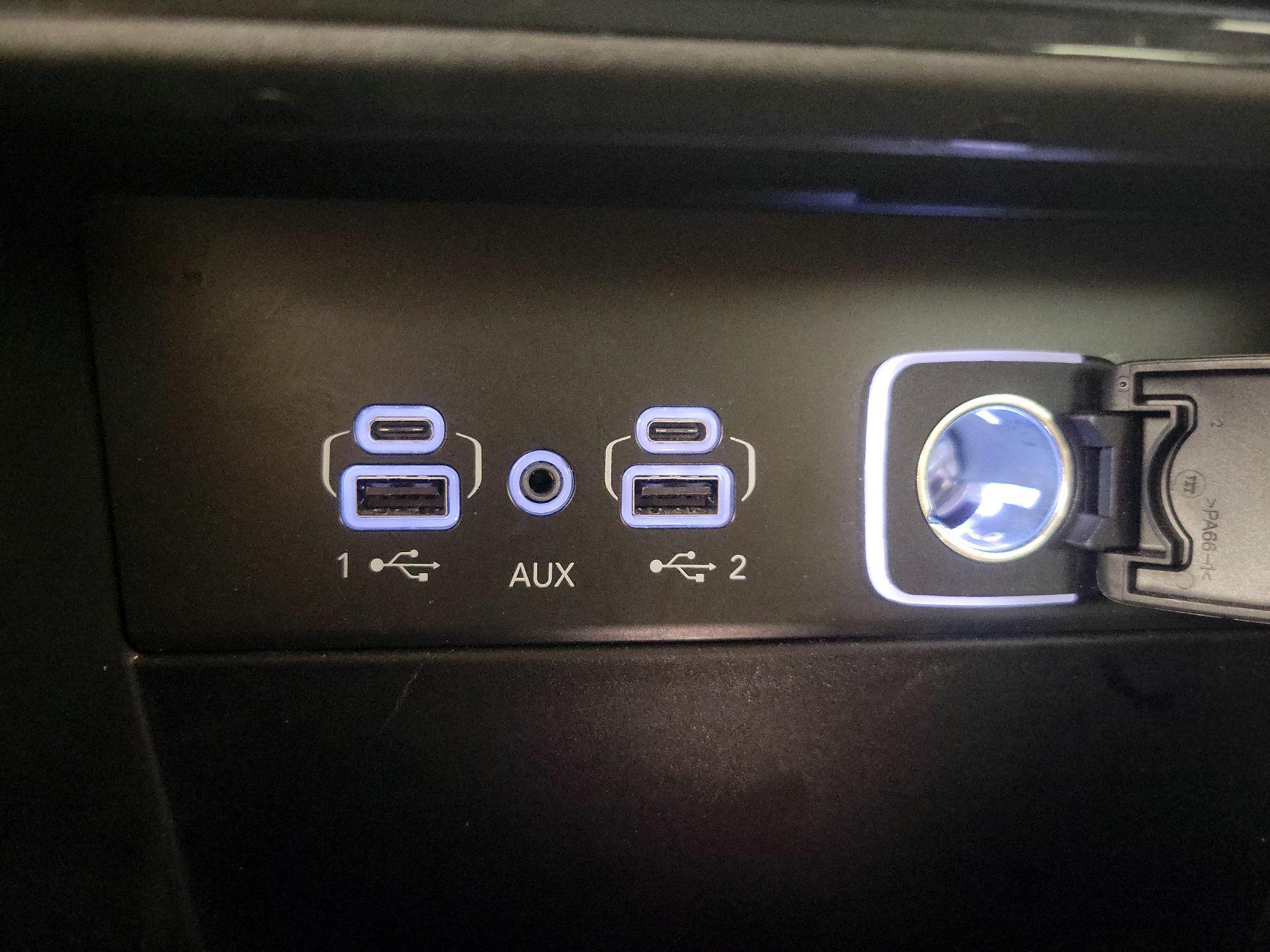 Thumbnail: 2023 Jeep Grand Cherokee - 18