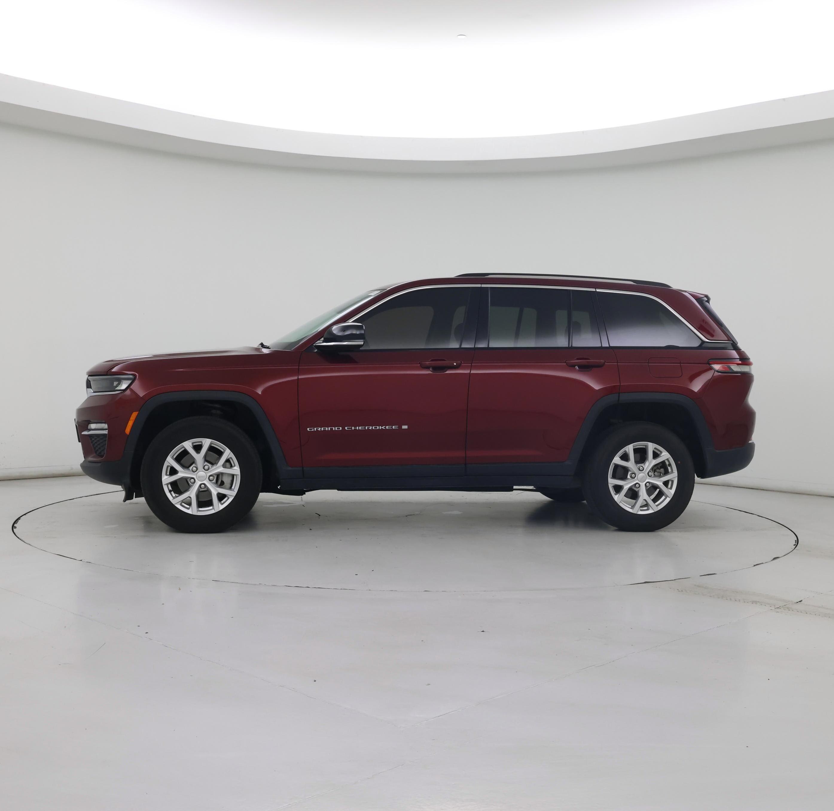 Thumbnail: 2023 Jeep Grand Cherokee - 3