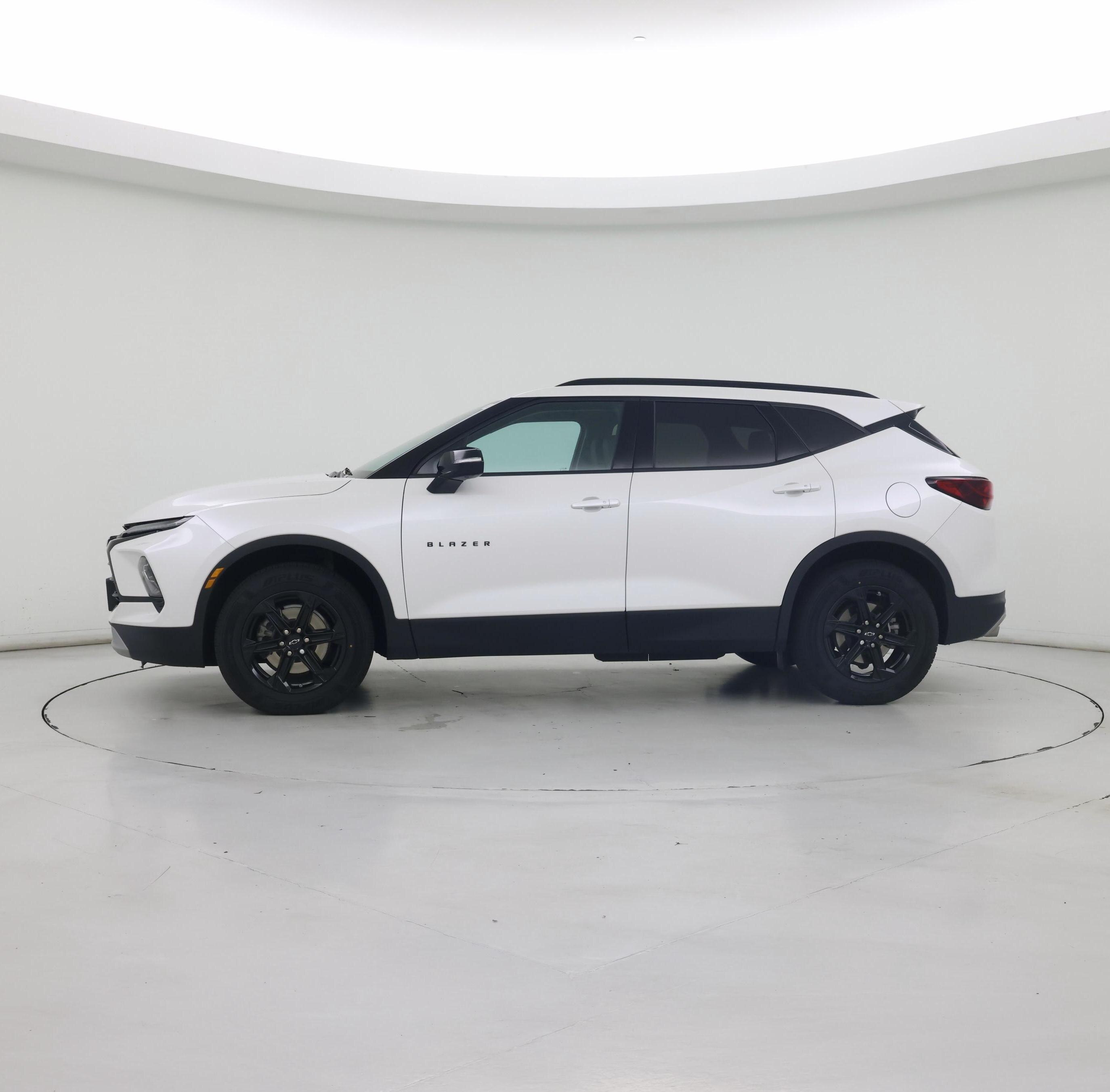 Thumbnail: 2024 Chevrolet Blazer - 3