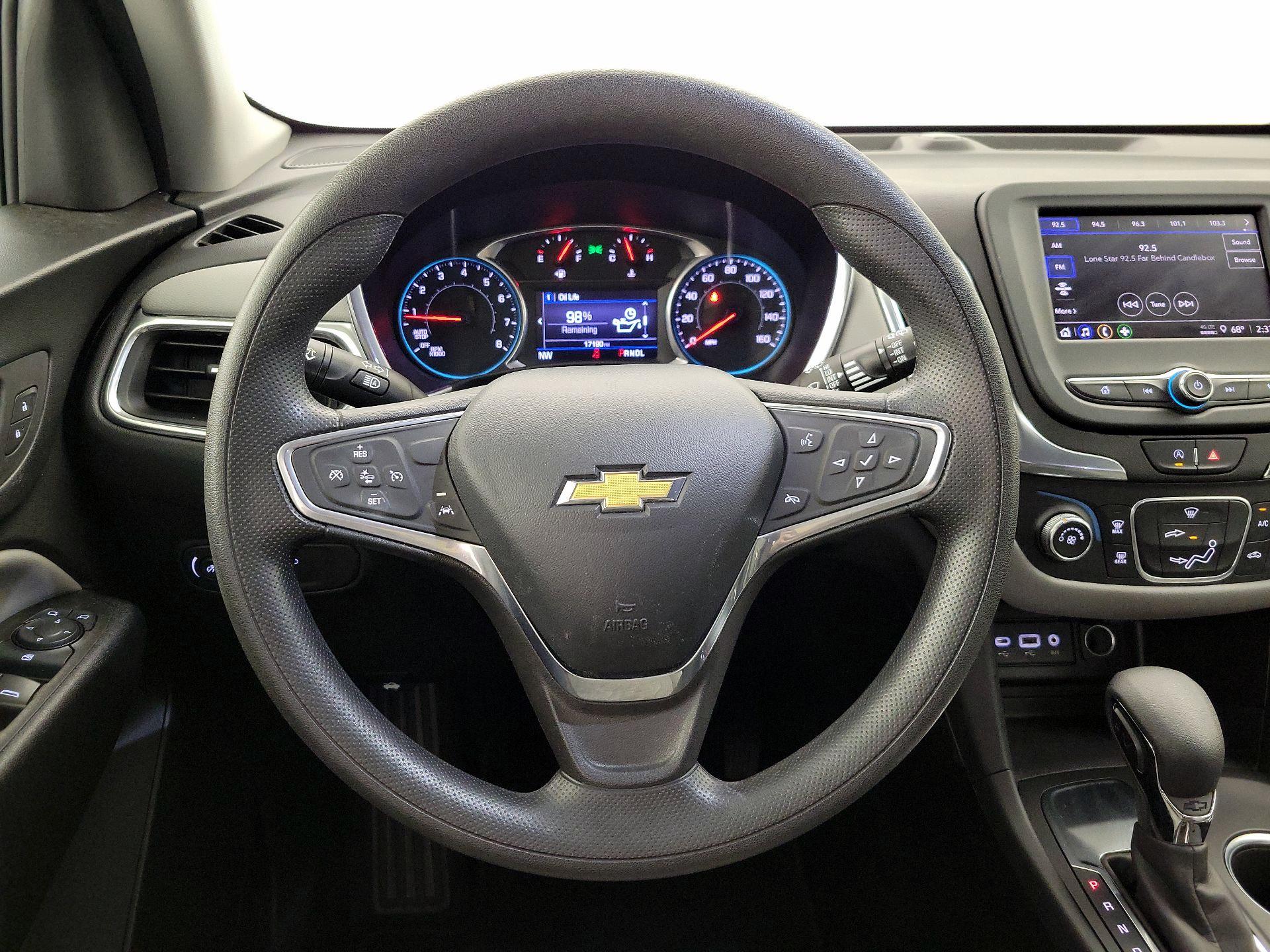 Thumbnail: 2022 Chevrolet Equinox - 10