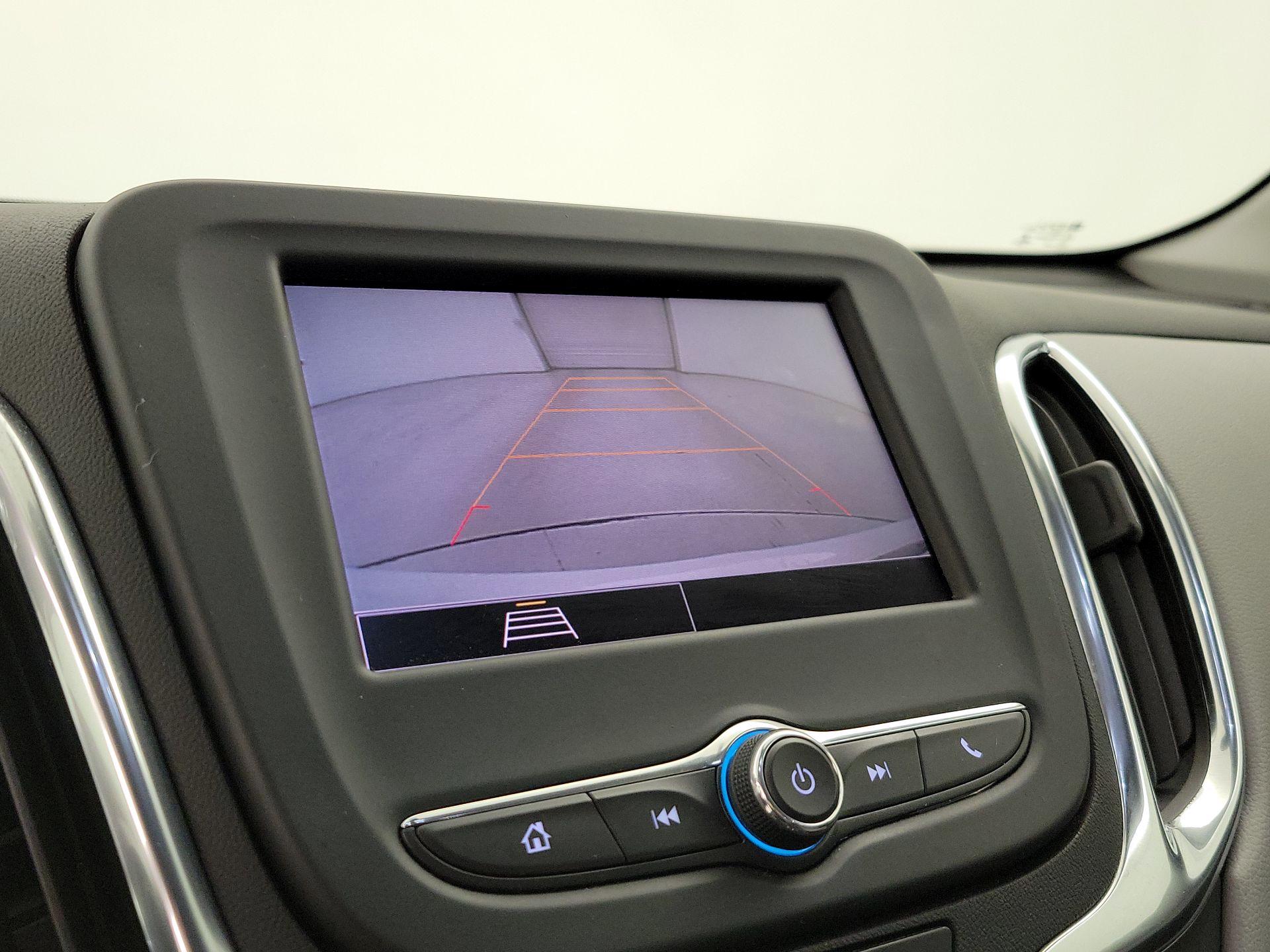 Thumbnail: 2022 Chevrolet Equinox - 14