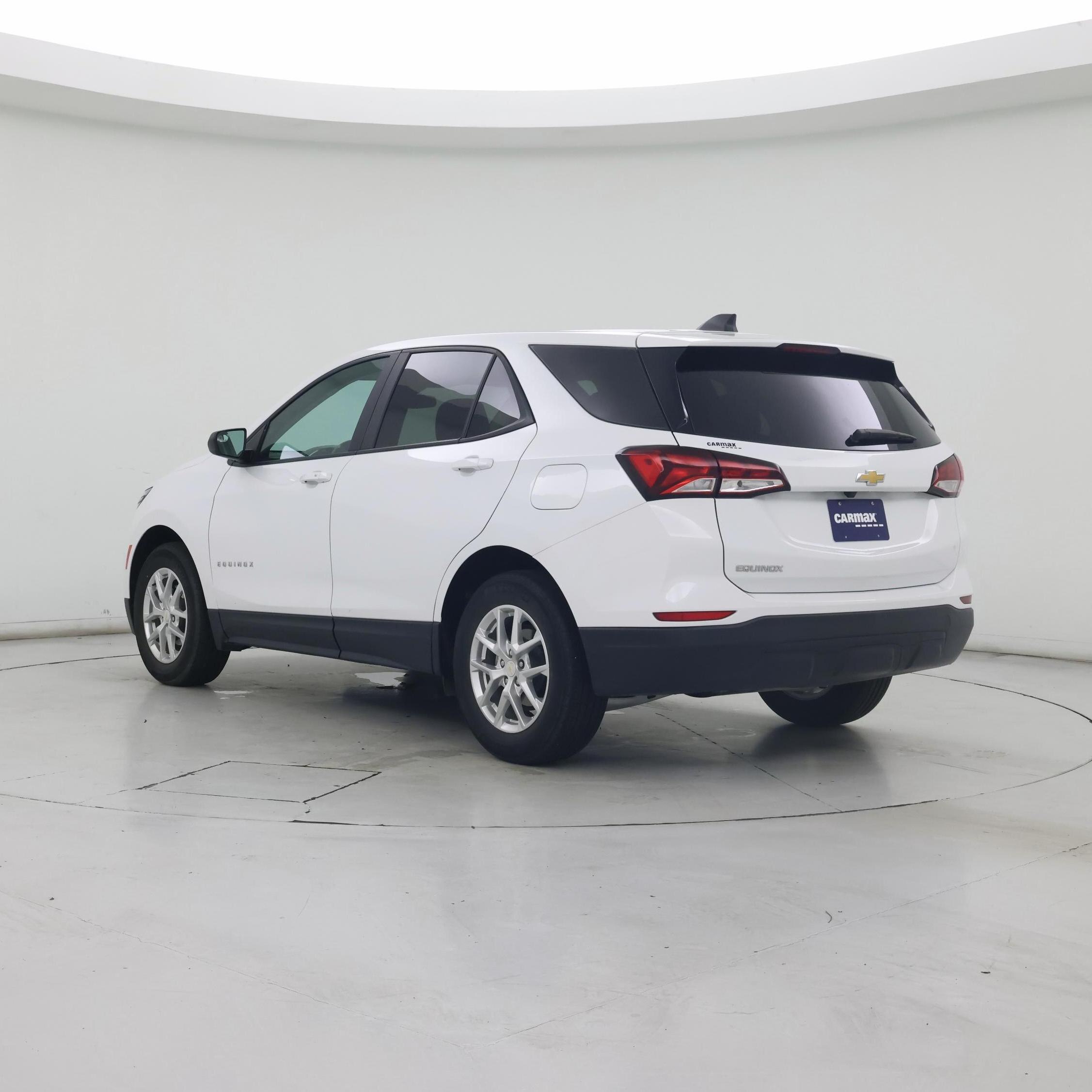 Thumbnail: 2022 Chevrolet Equinox - 2