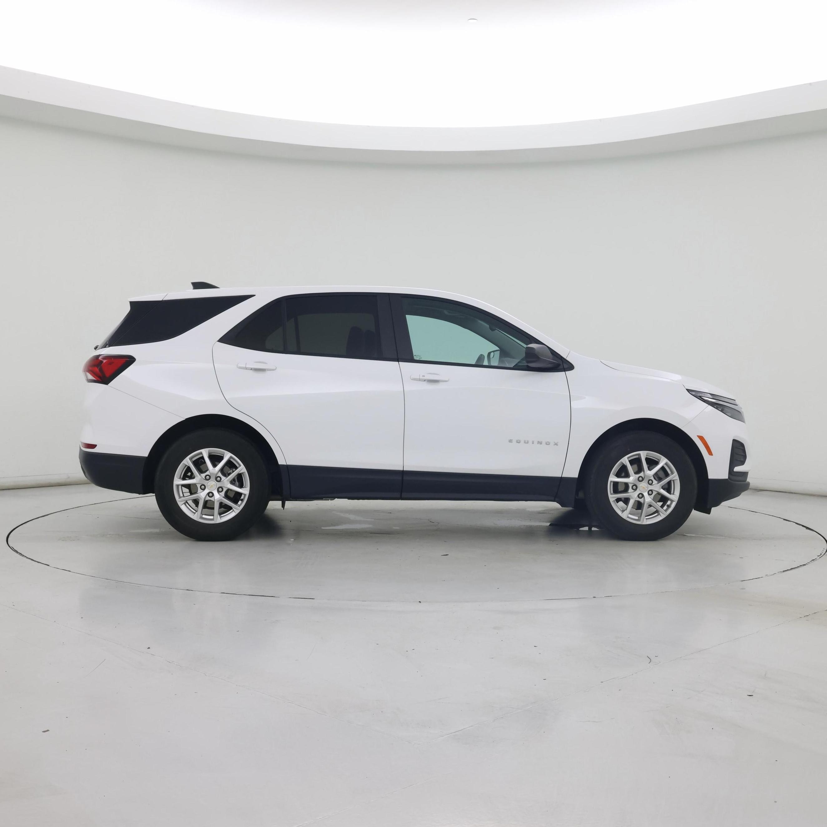 Thumbnail: 2022 Chevrolet Equinox - 7