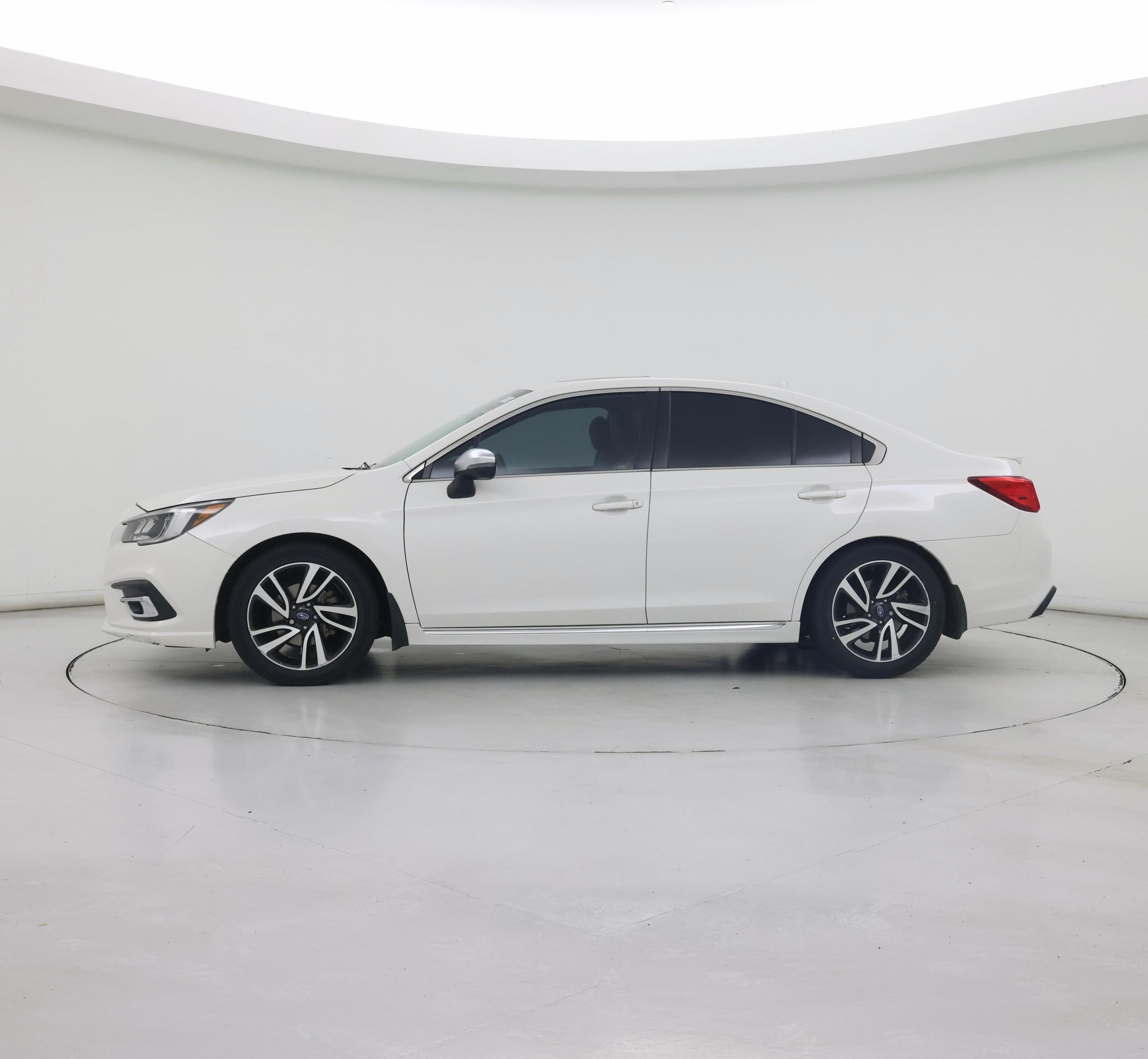 Thumbnail: 2019 Subaru Legacy - 3