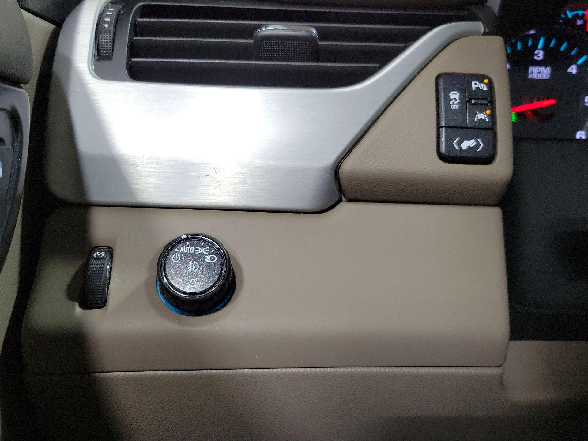 Thumbnail: 2020 GMC Yukon - 13