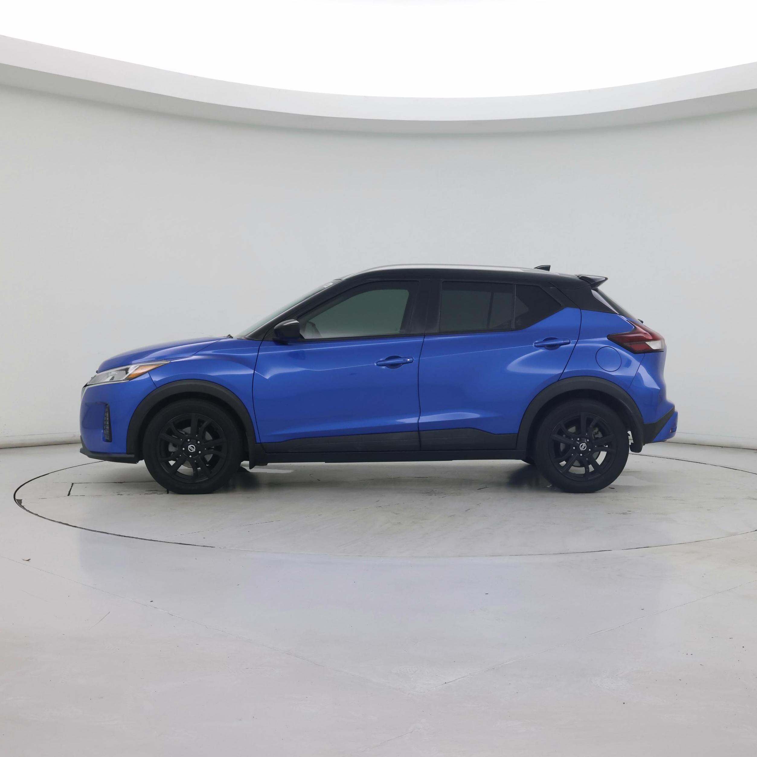 Thumbnail: 2021 Nissan Kicks - 3
