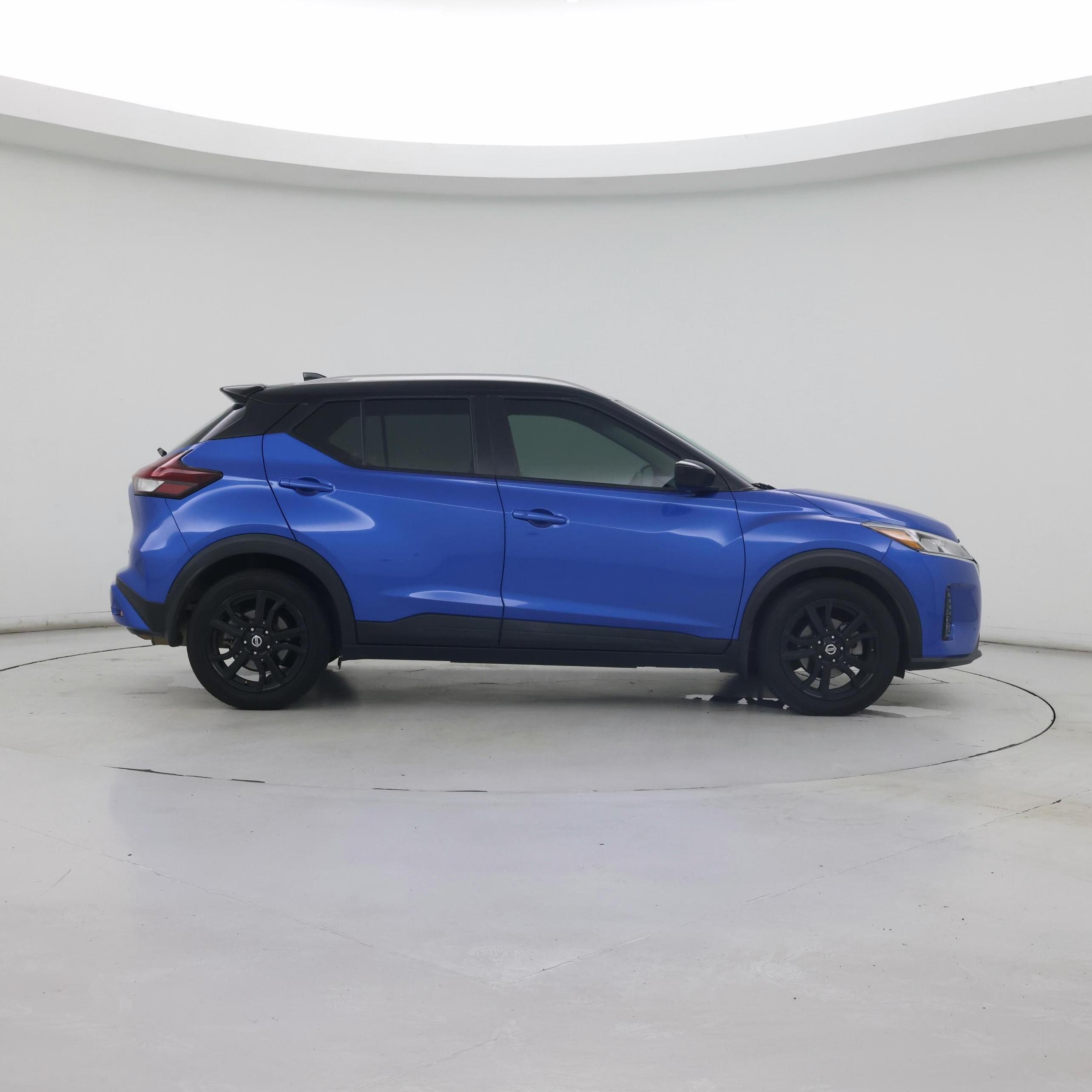 Thumbnail: 2021 Nissan Kicks - 7