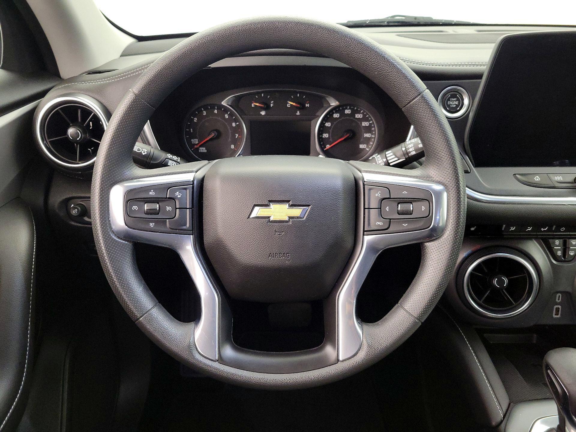 Thumbnail: 2023 Chevrolet Blazer - 10