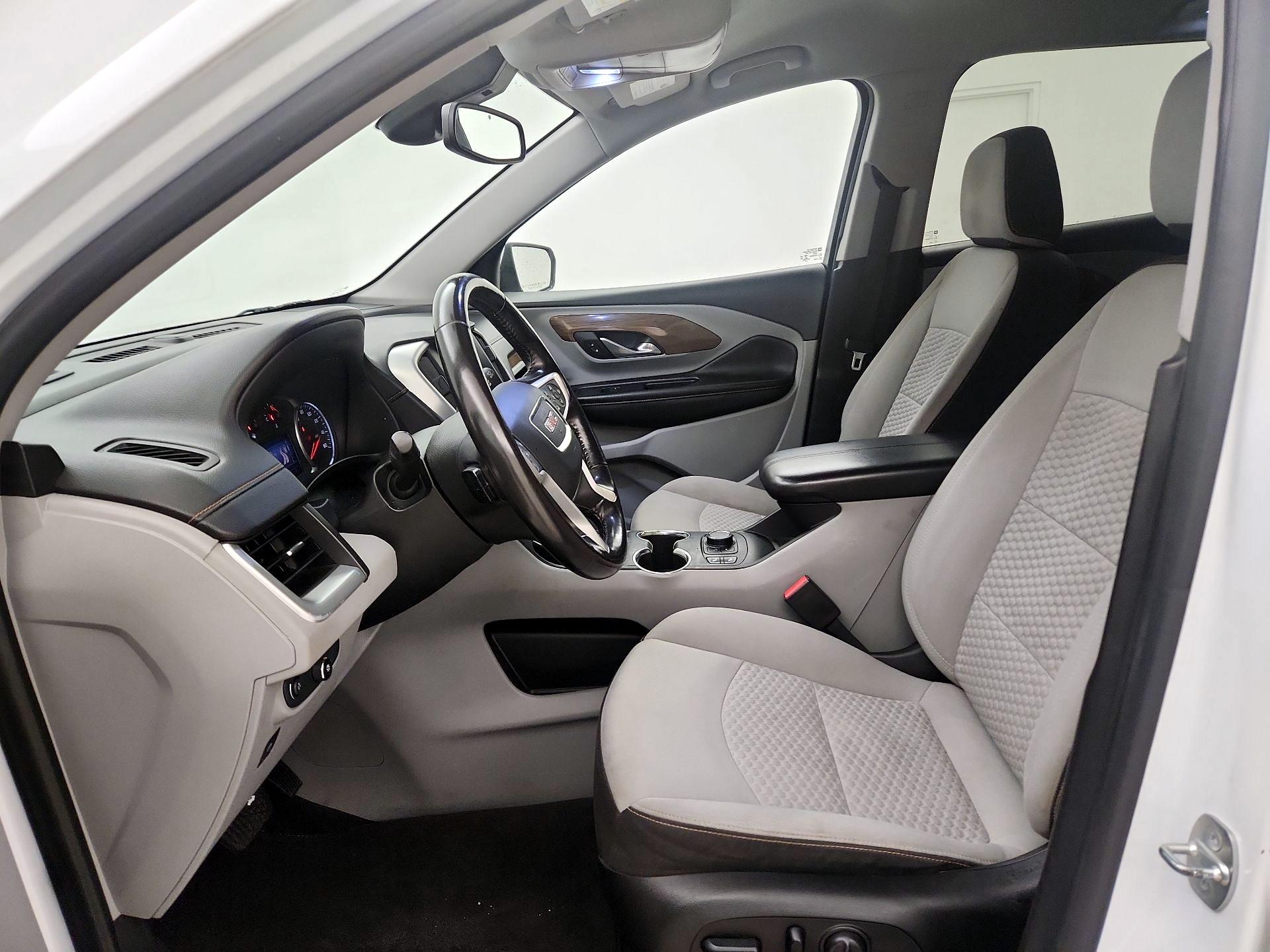 Thumbnail: 2020 GMC Terrain - 11
