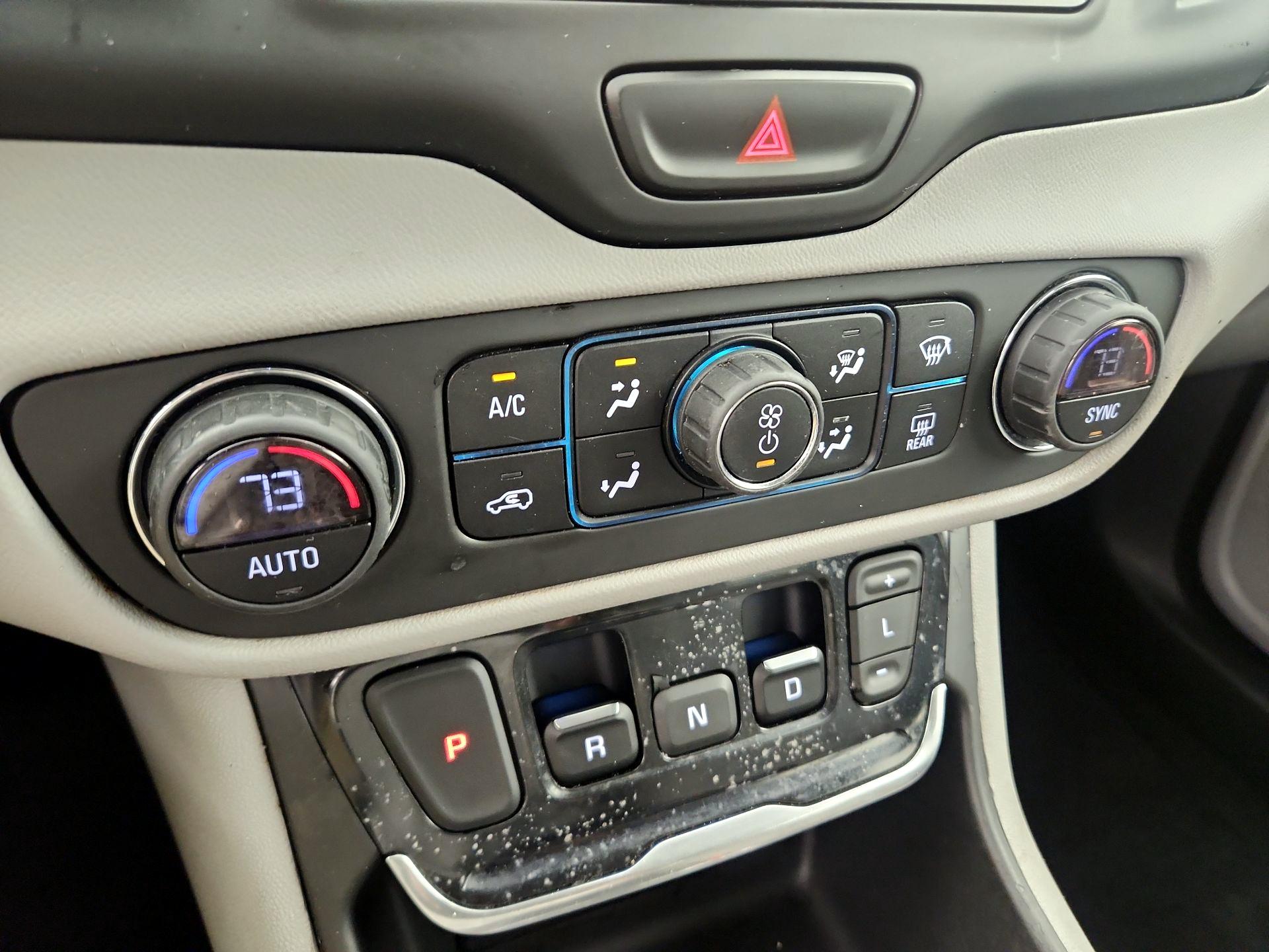 Thumbnail: 2020 GMC Terrain - 16