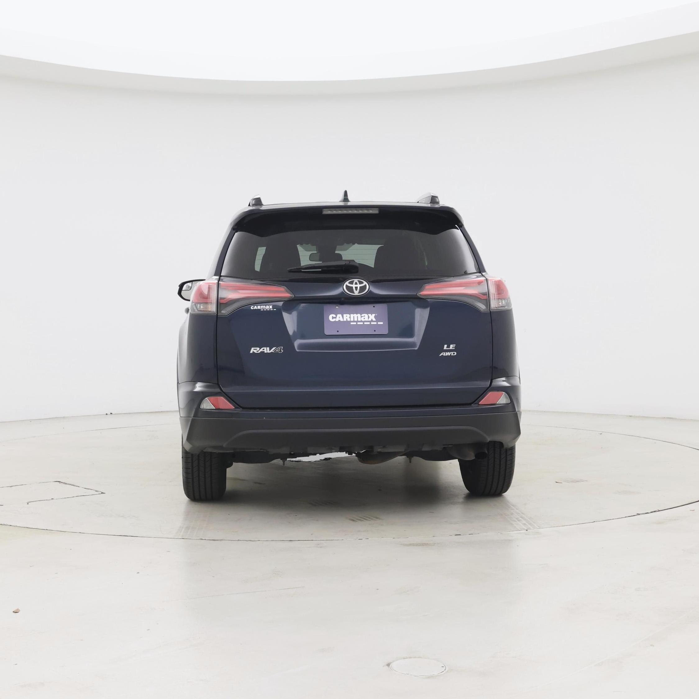 Thumbnail: 2018 Toyota RAV4 - 6
