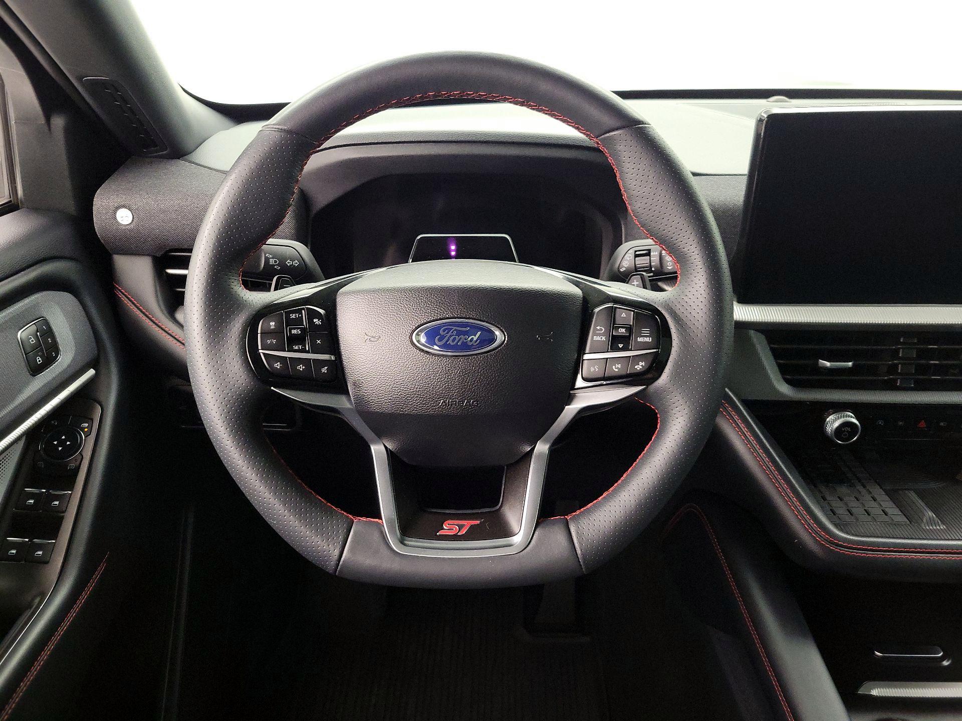 Thumbnail: 2025 Ford Explorer - 10