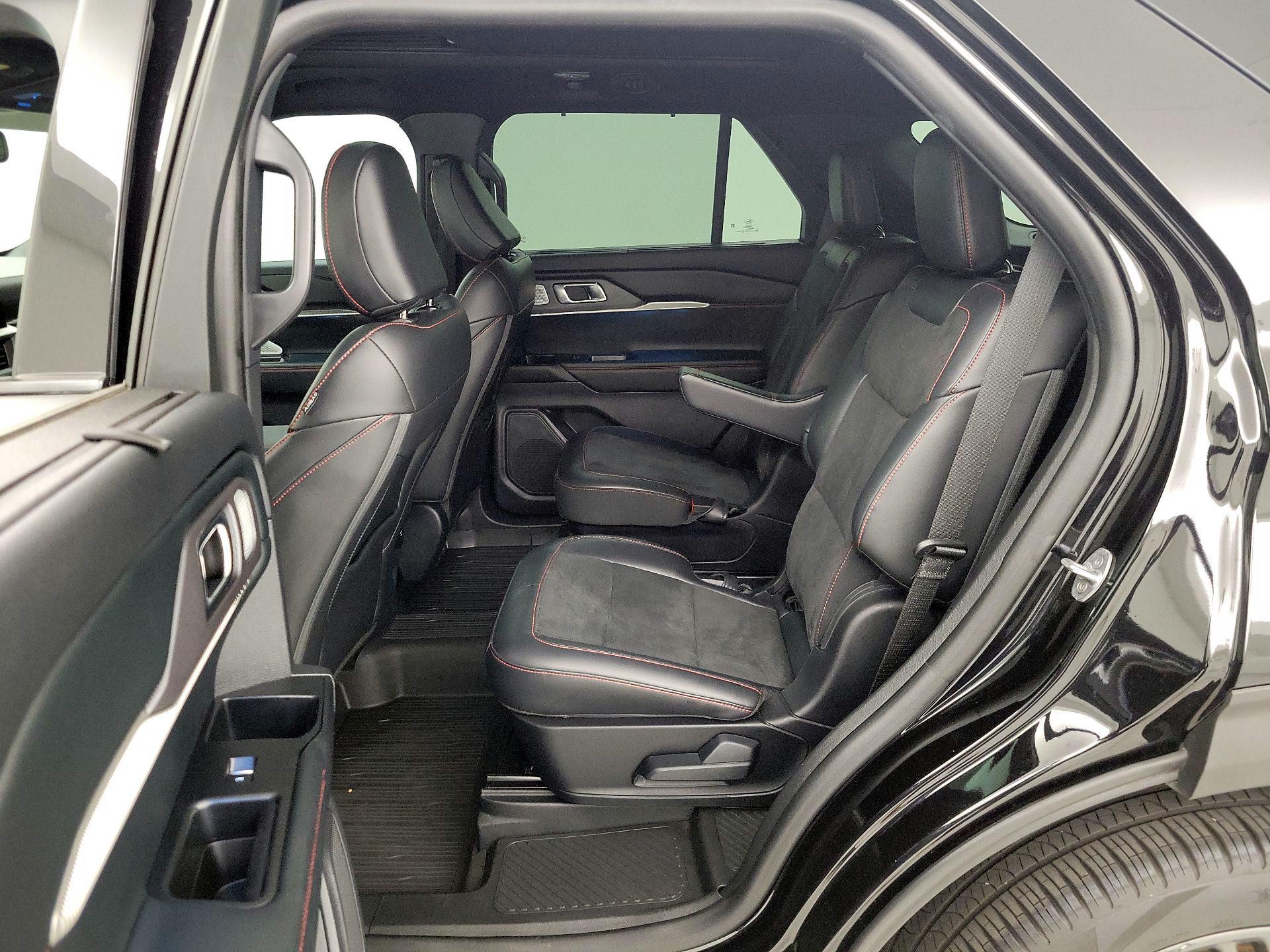 Thumbnail: 2025 Ford Explorer - 20